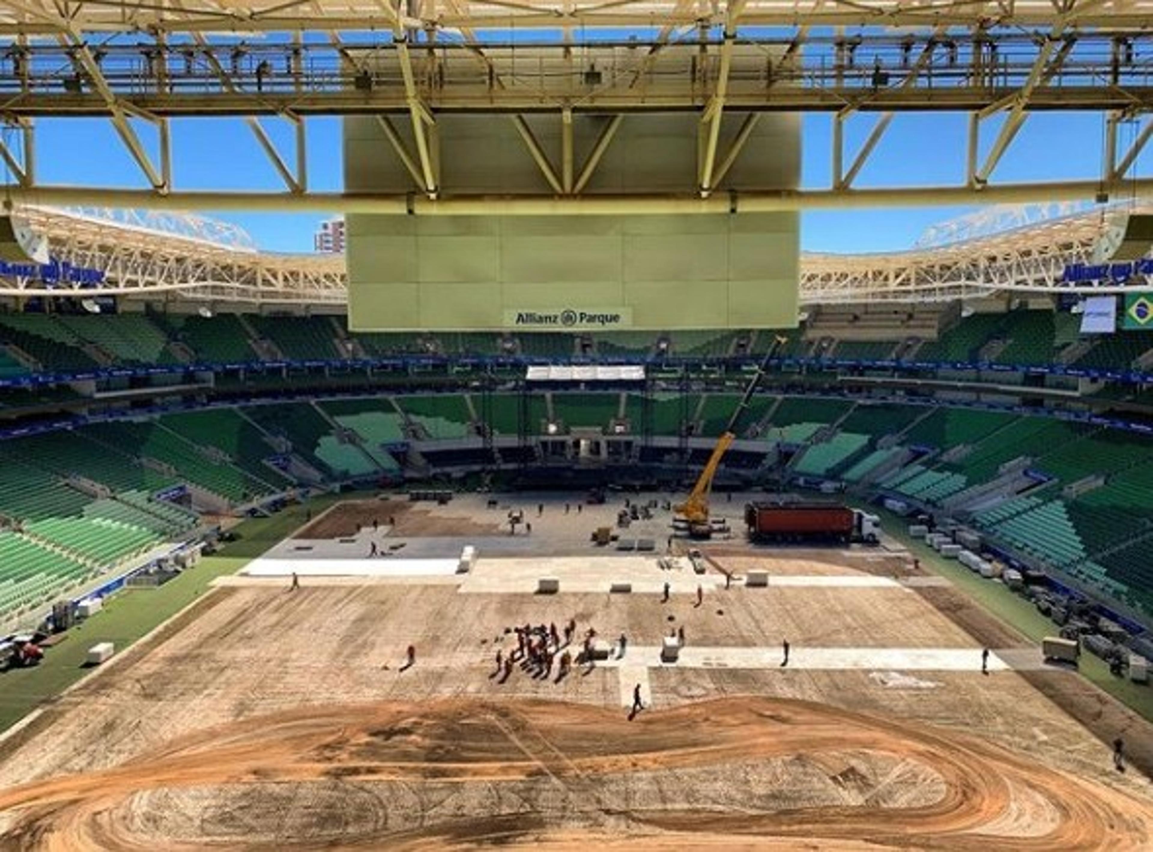 Allianz Parque replanta grama para receber Palmeiras x Sampaio Corrêa