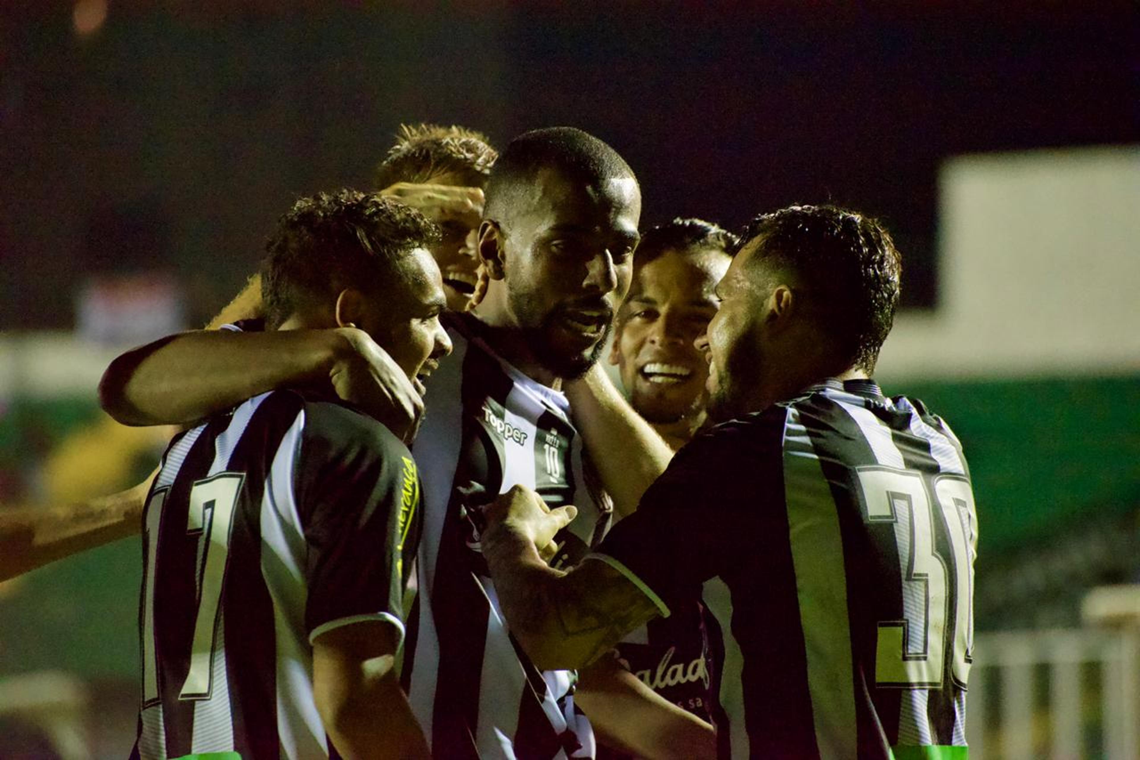 Pela Série B, Figueira ganha do Botafogo-SP e encosta no G4