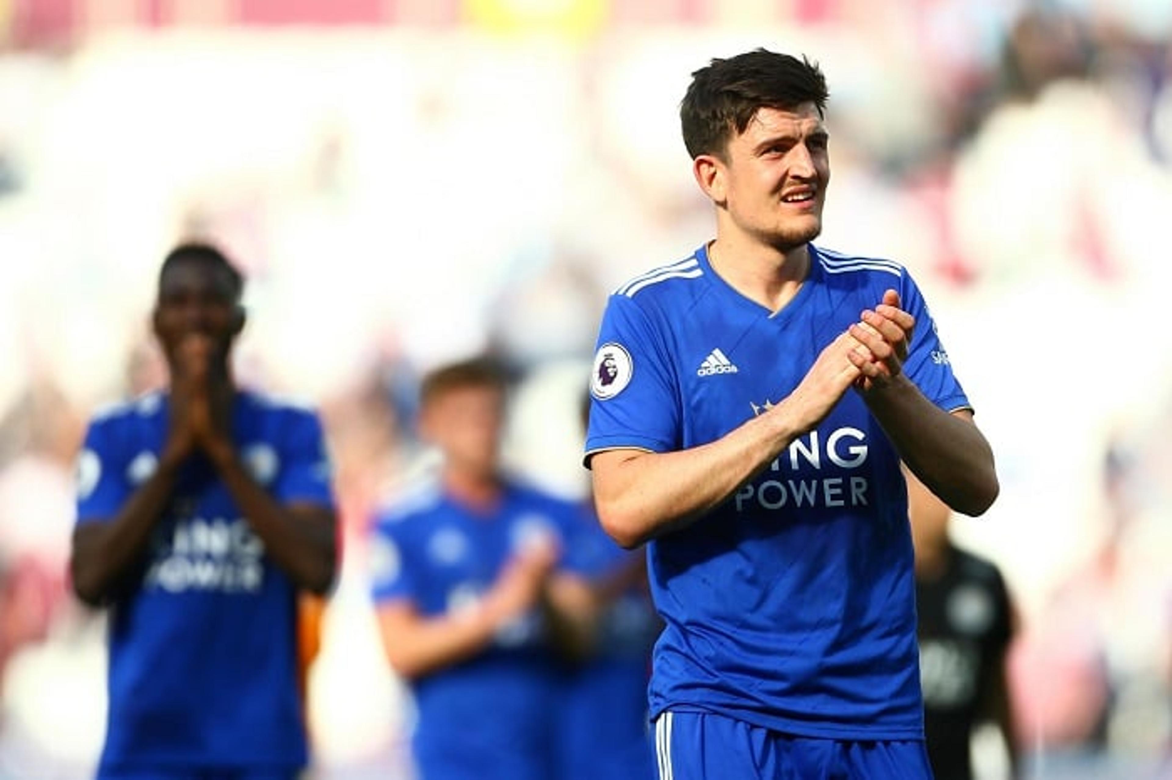 ‘Não foram suficientes’, diz técnico do Leicester sobre ofertas por Maguire