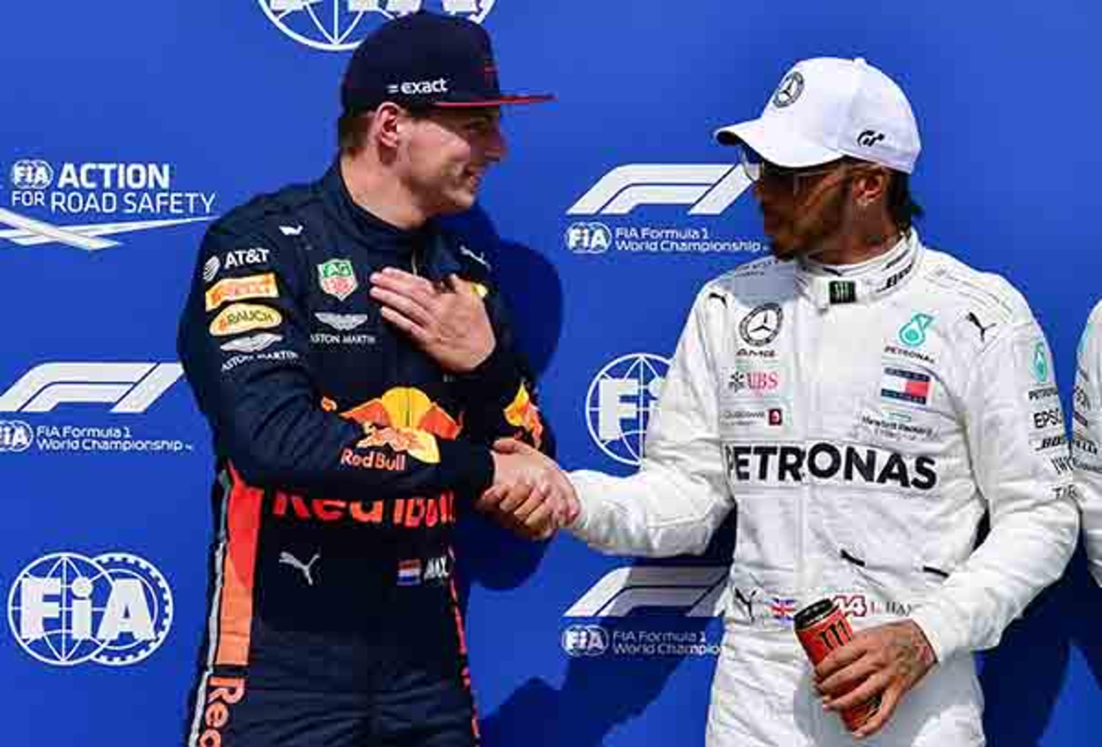 “Se estivermos próximos, será entre Hamilton e Max”, diz Verstappen