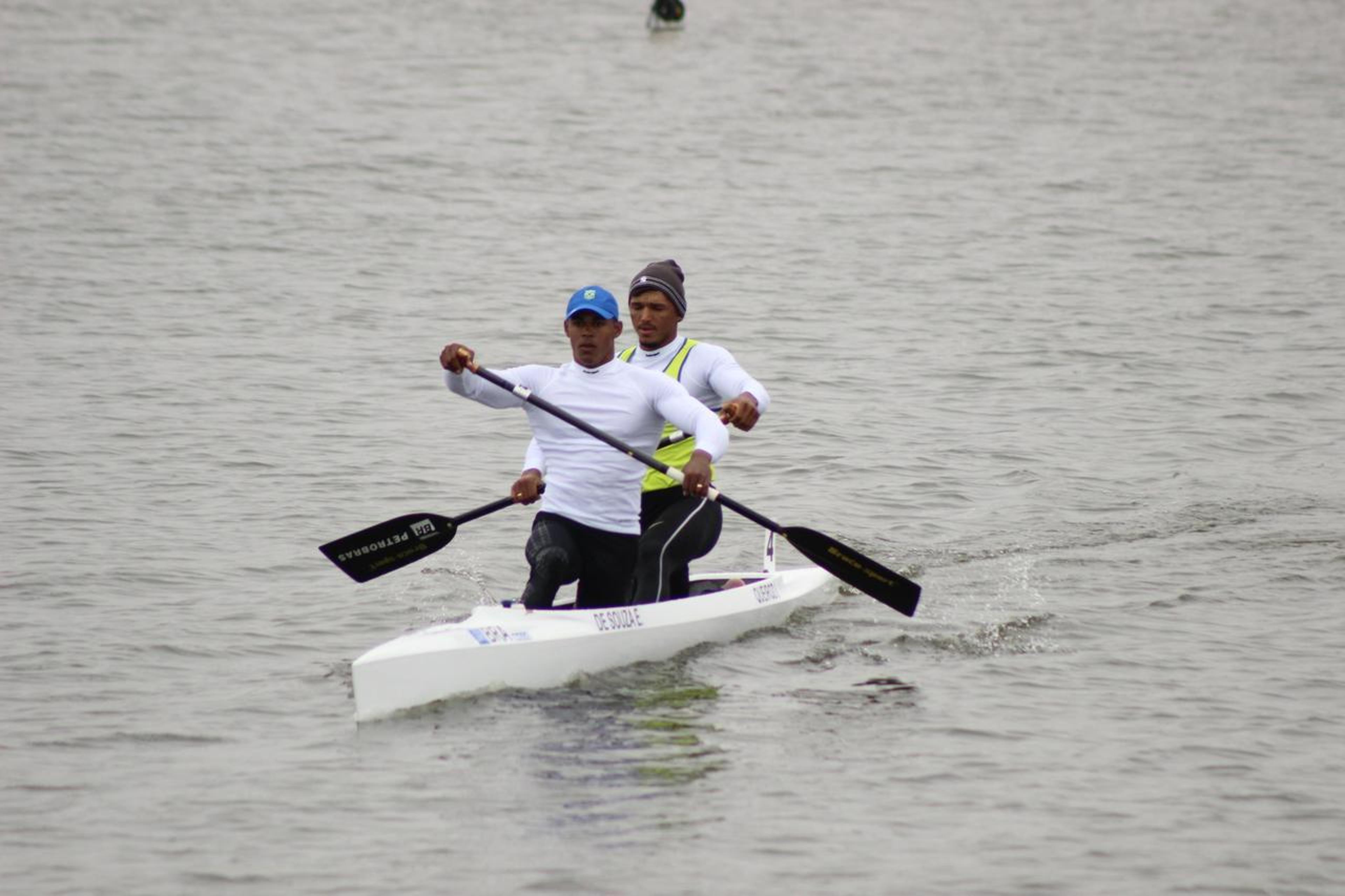 Canoagem: Erlon de Souza passa mal e Brasil não termina decisão do Pan