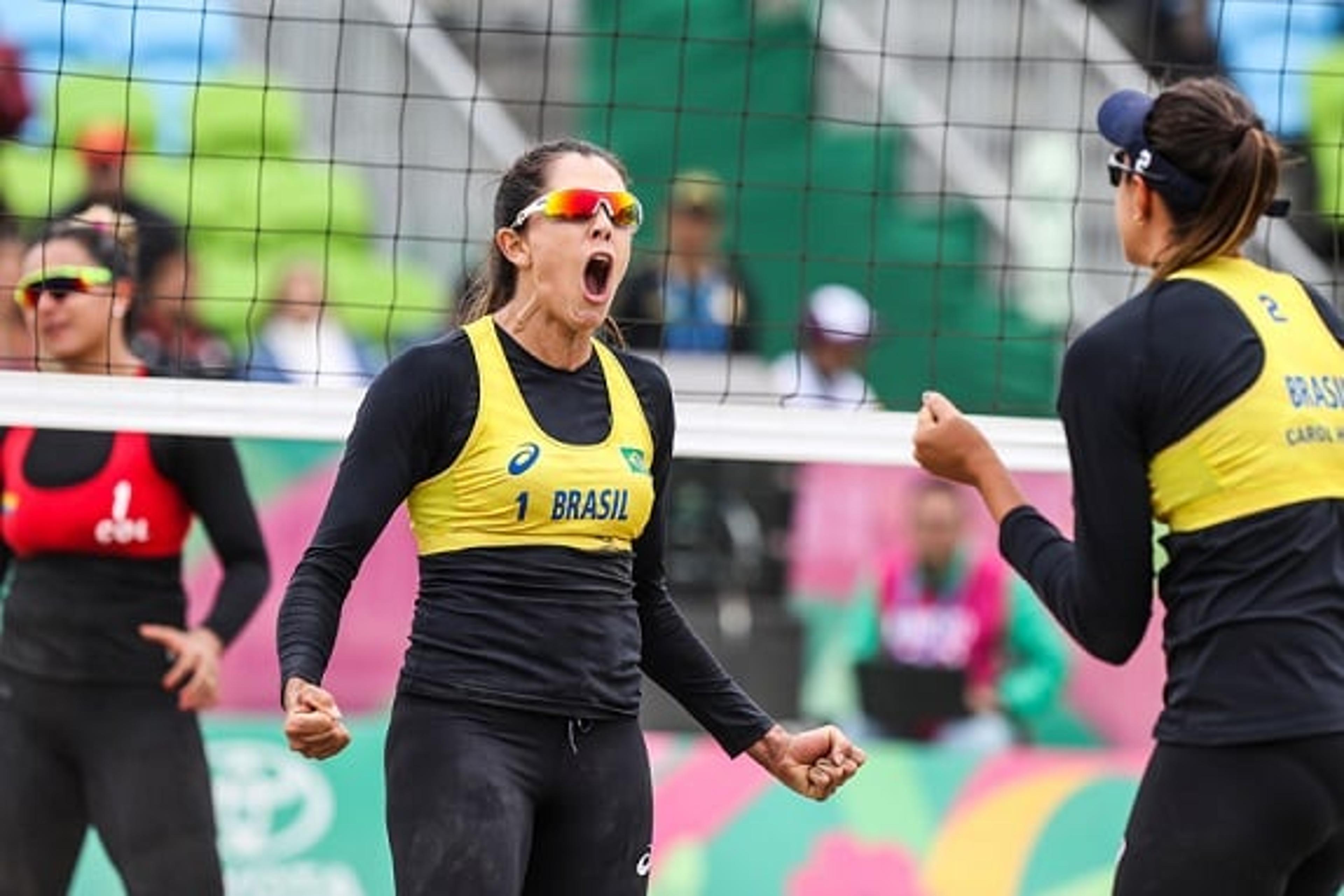 Ângela e Carol Horta vencem e estão na semi do vôlei de praia em Lima