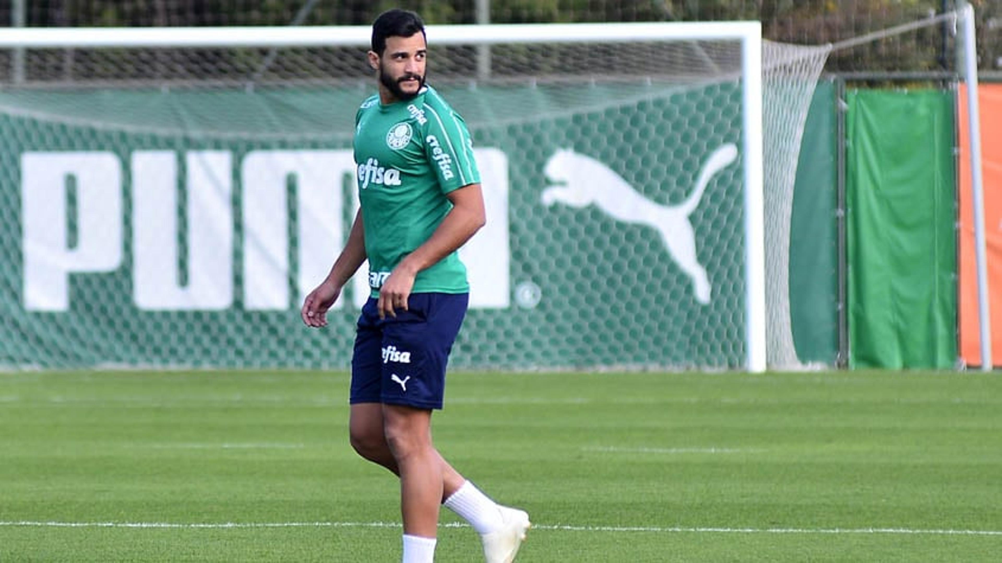 Henrique Dourado e Vitor Hugo já treinam com elenco do Palmeiras