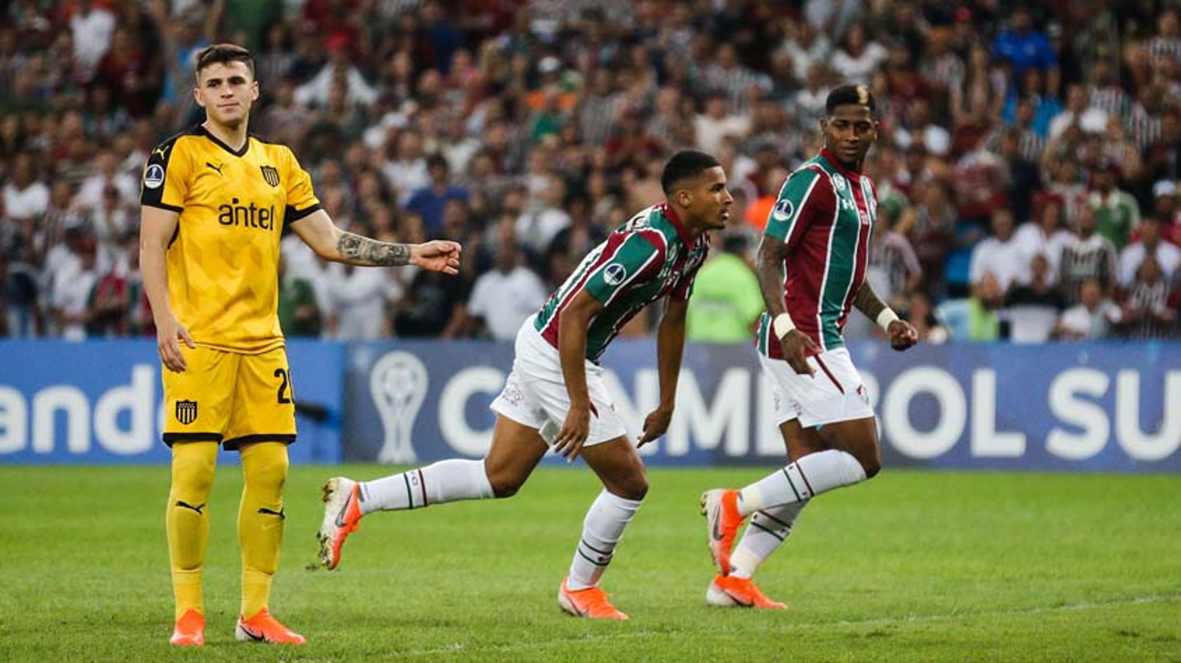 Fluminense x CSA: prováveis times, desfalques e transmissão