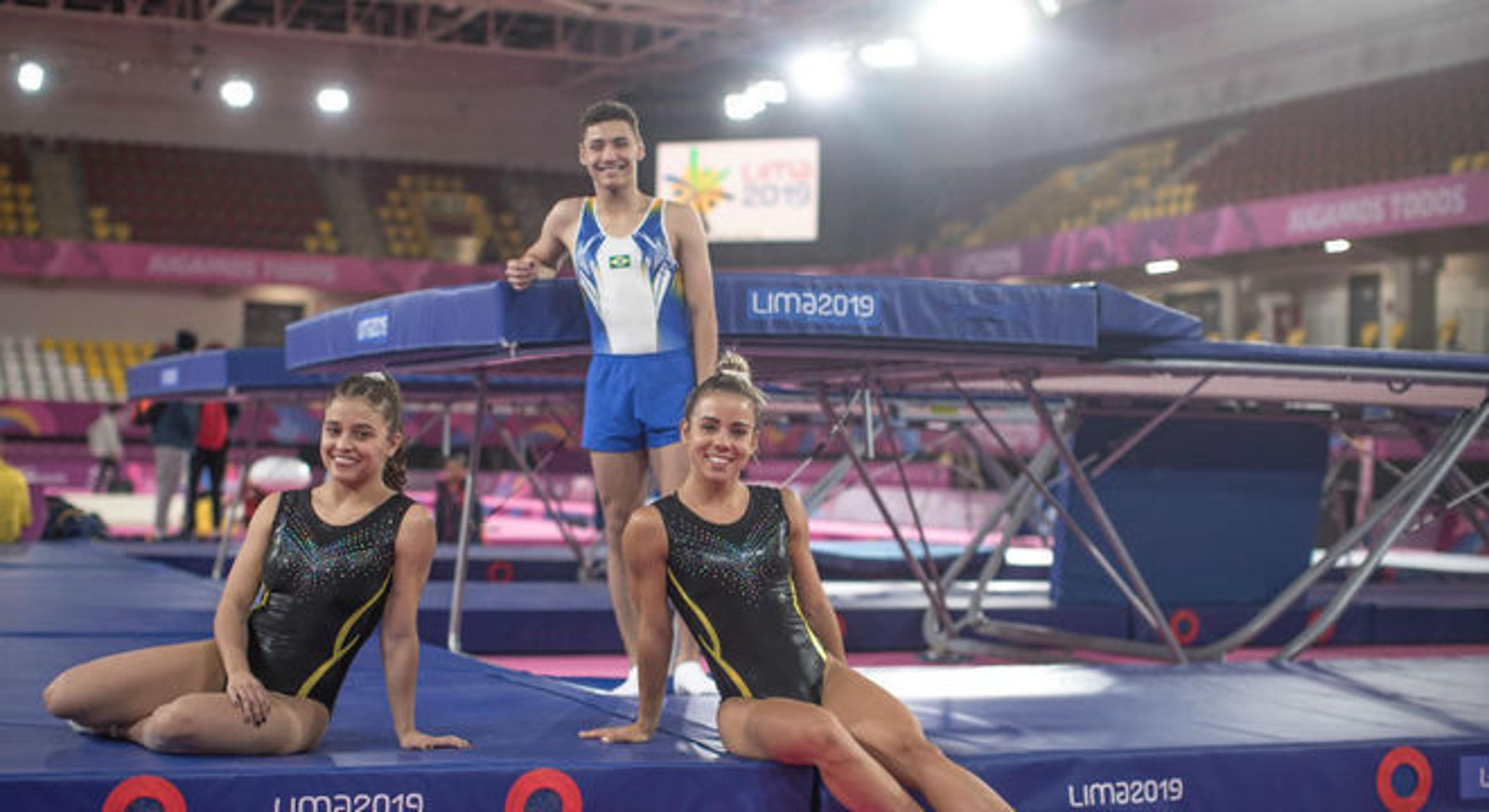 Brasileiros vacilam e país fica sem medalhas na ginástica de trampolim