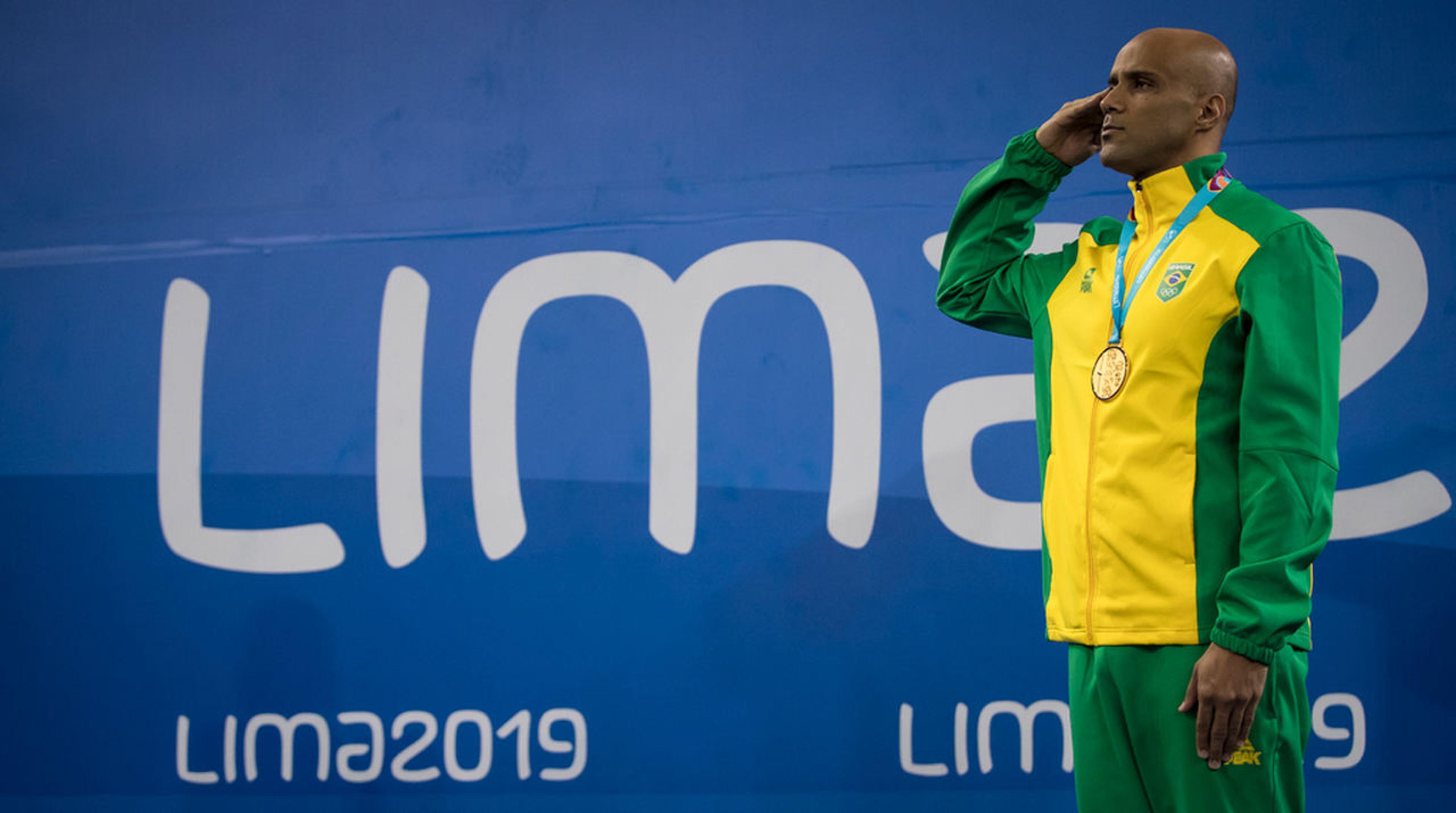 Estreando em Pans, João Gomes fatura o ouro nos 100m peito