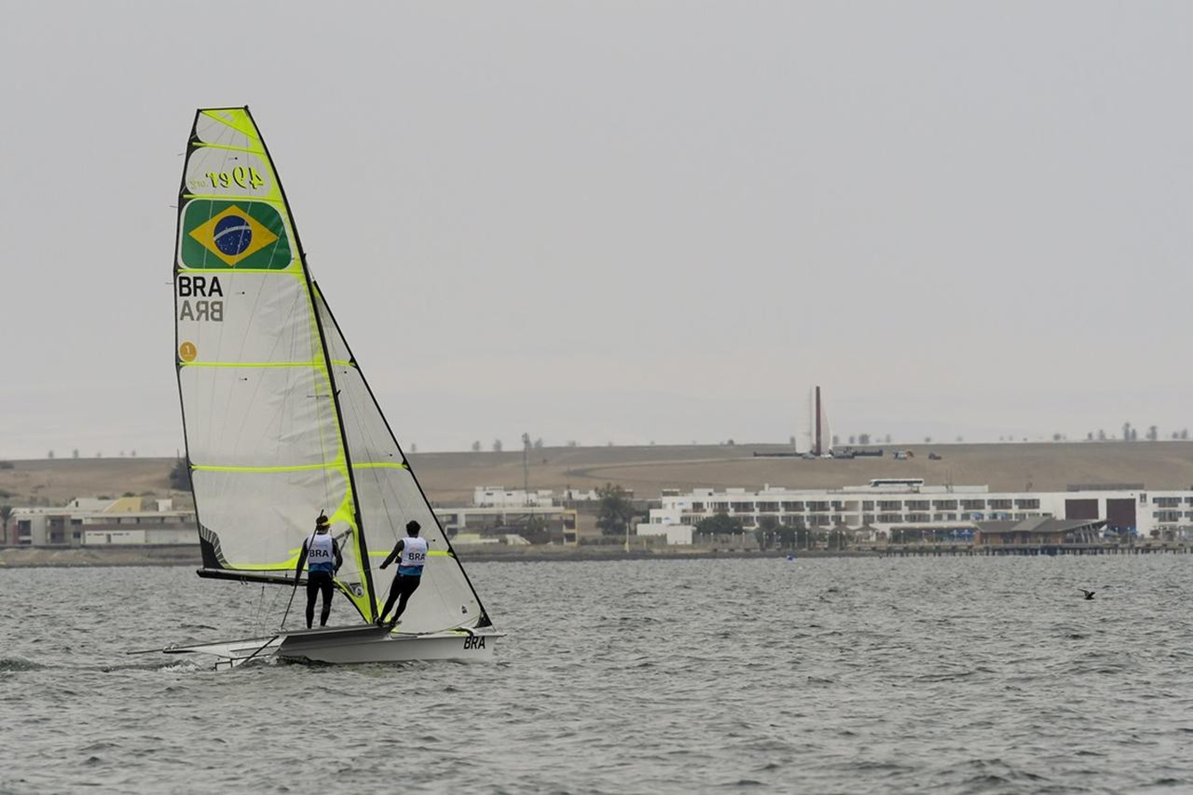 Vela: Marco Grael e Gabriel Borges são ouro na classe 49er