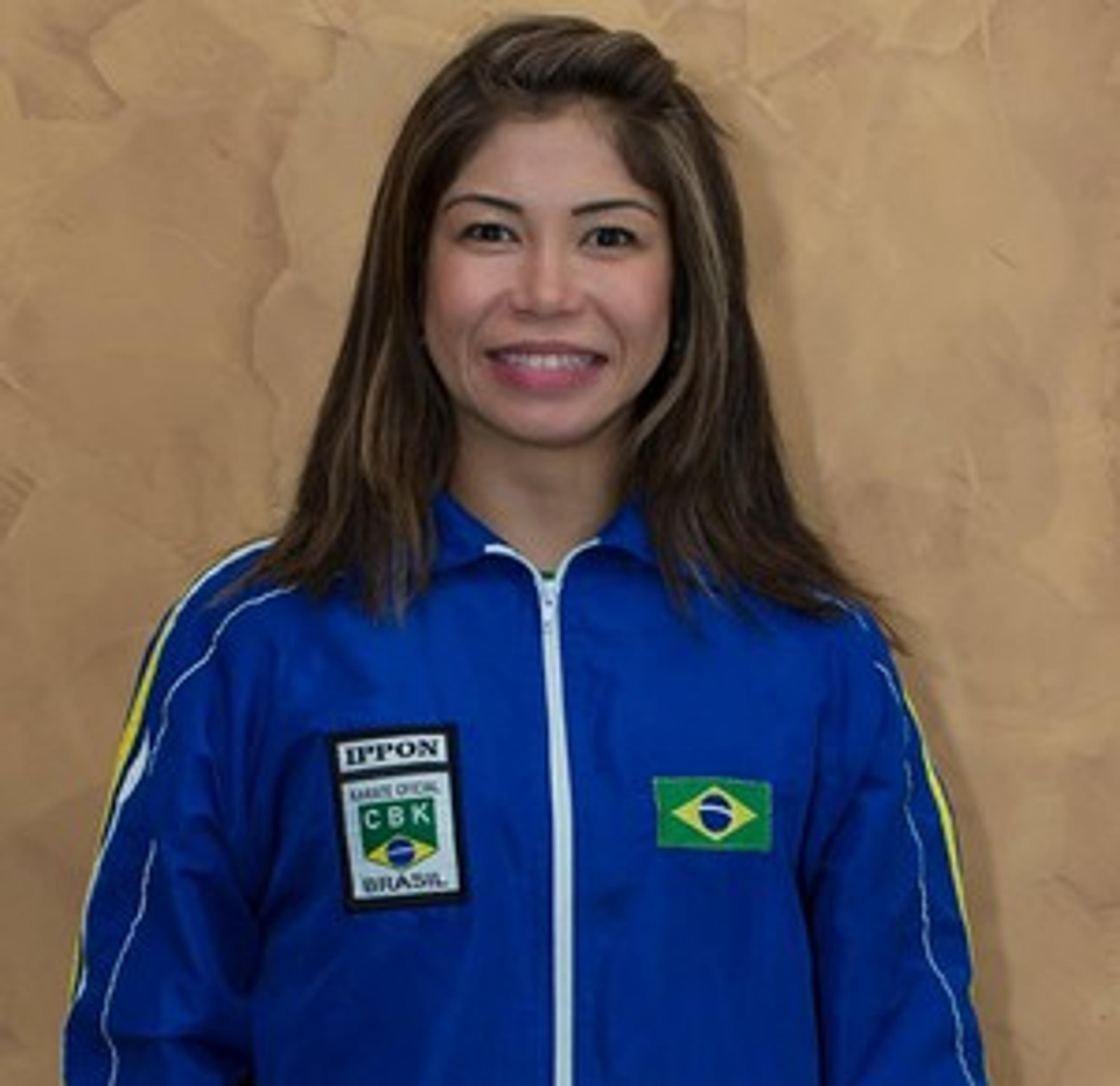 Valéria Kumizaki é ouro no caratê. Jessica de Paula fica com o bronze