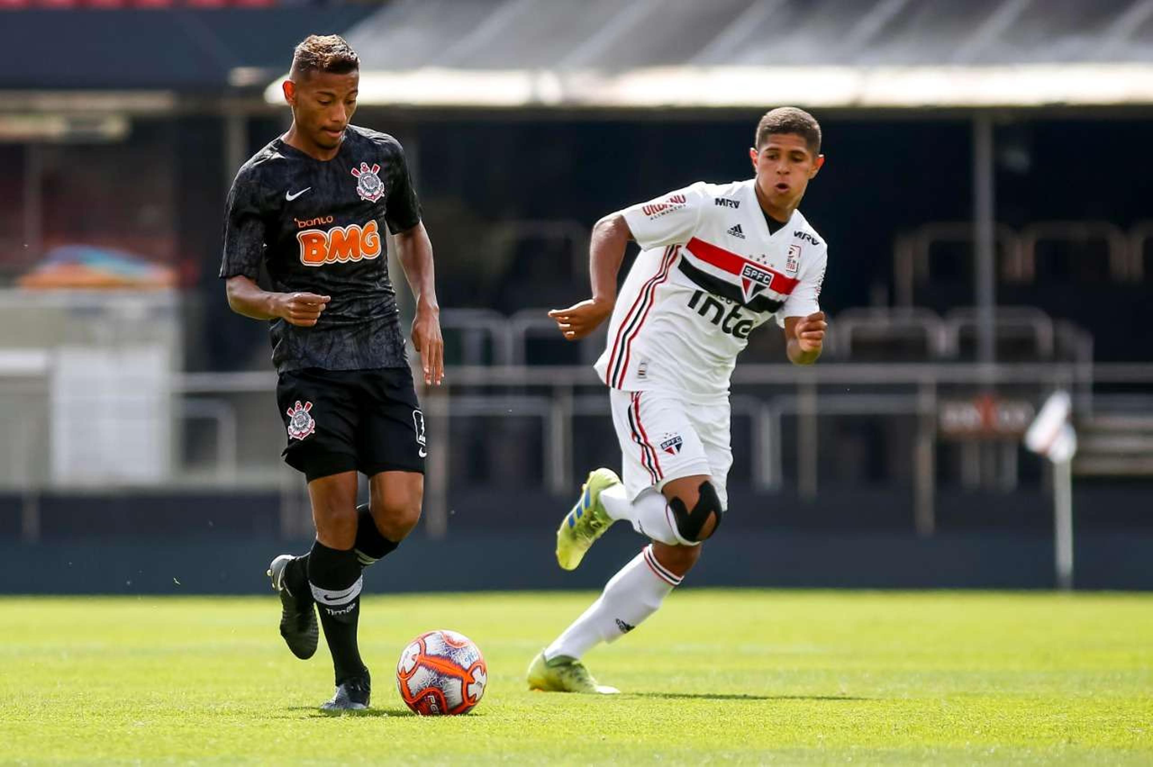 Clássico Corinthians x São Paulo no DAZN! Saiba como assistir!