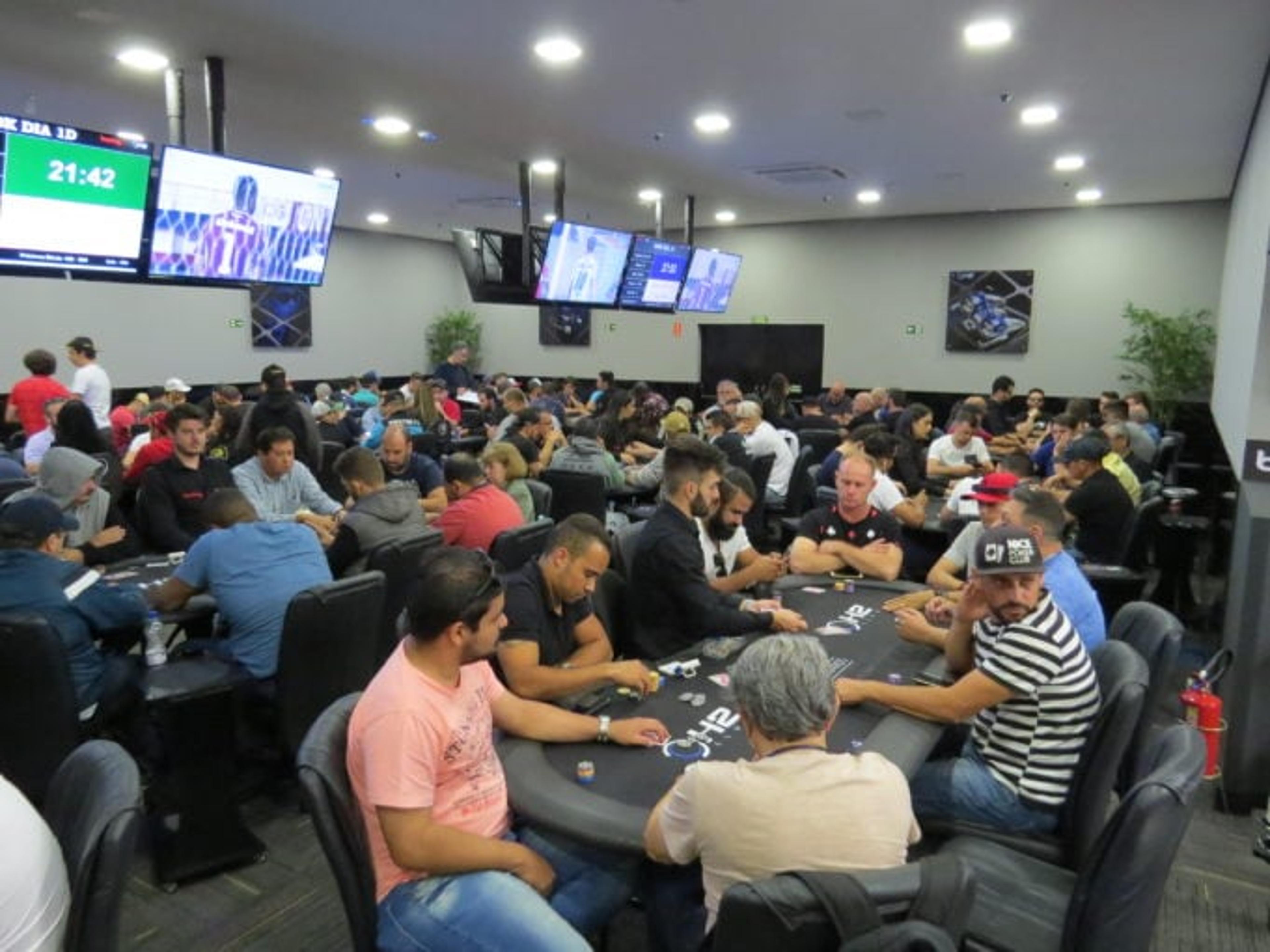 H2 Club Campinas comemora um ano com torneios e programação especial