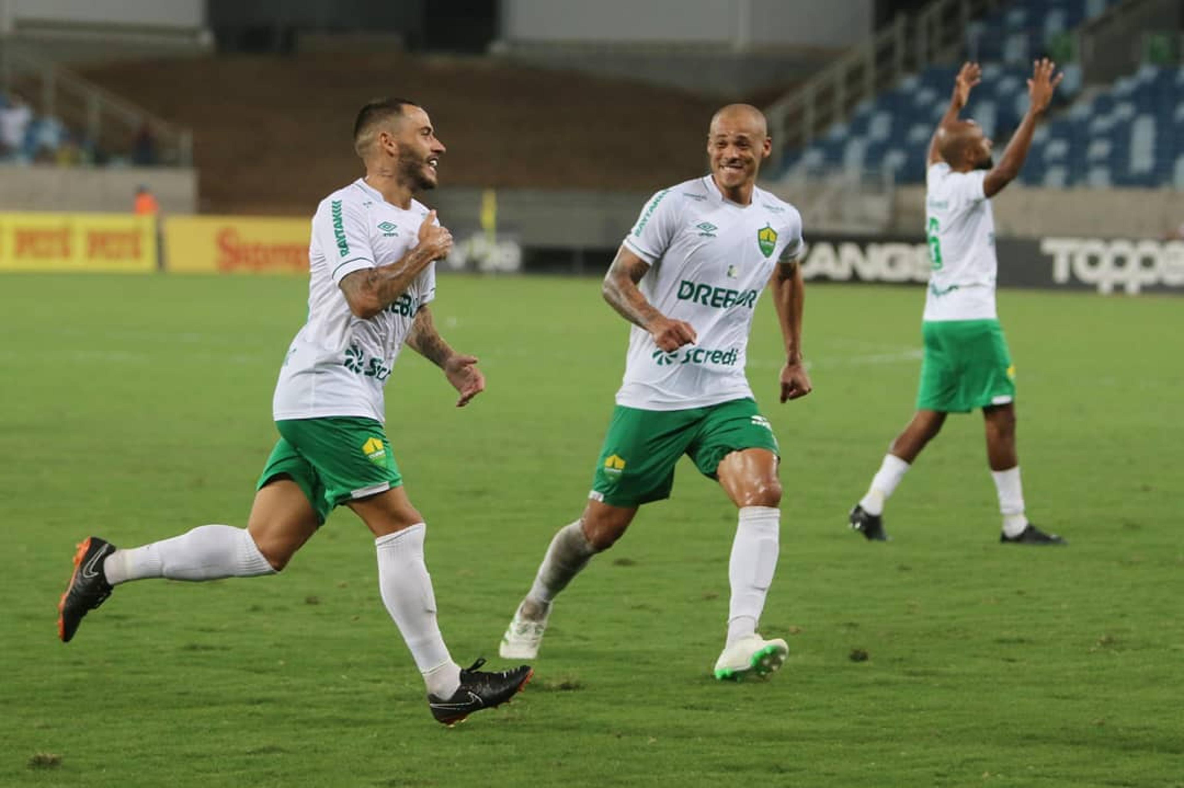 Cuiabá vence o Botafogo-SP e chega a quarta colocação da Série B