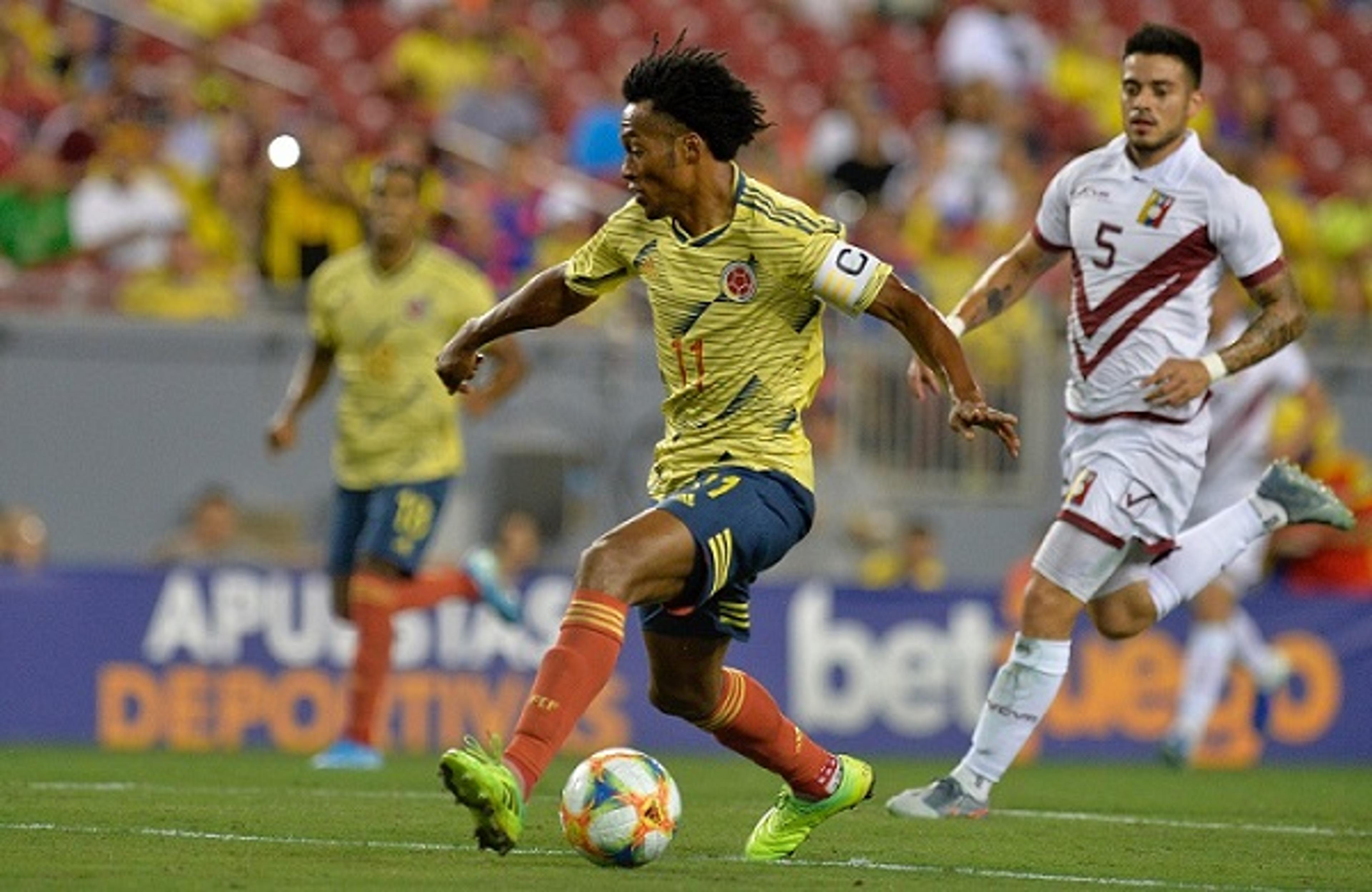 Cuadrado mostra confiança em trabalho do novo técnico da Seleção Colombiana