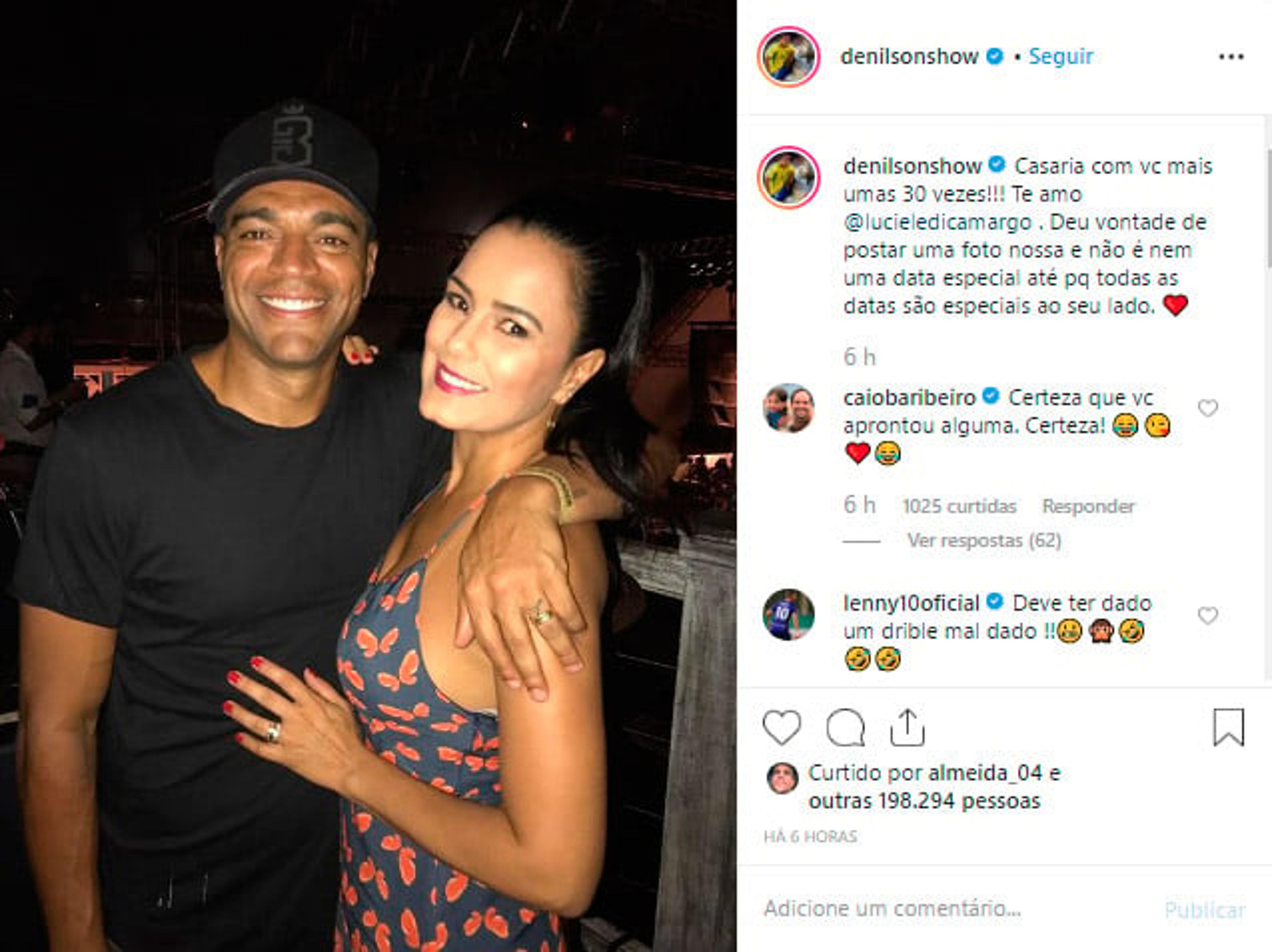 Denilson se declara para esposa e Caio Ribeiro brinca: ‘Aprontou’