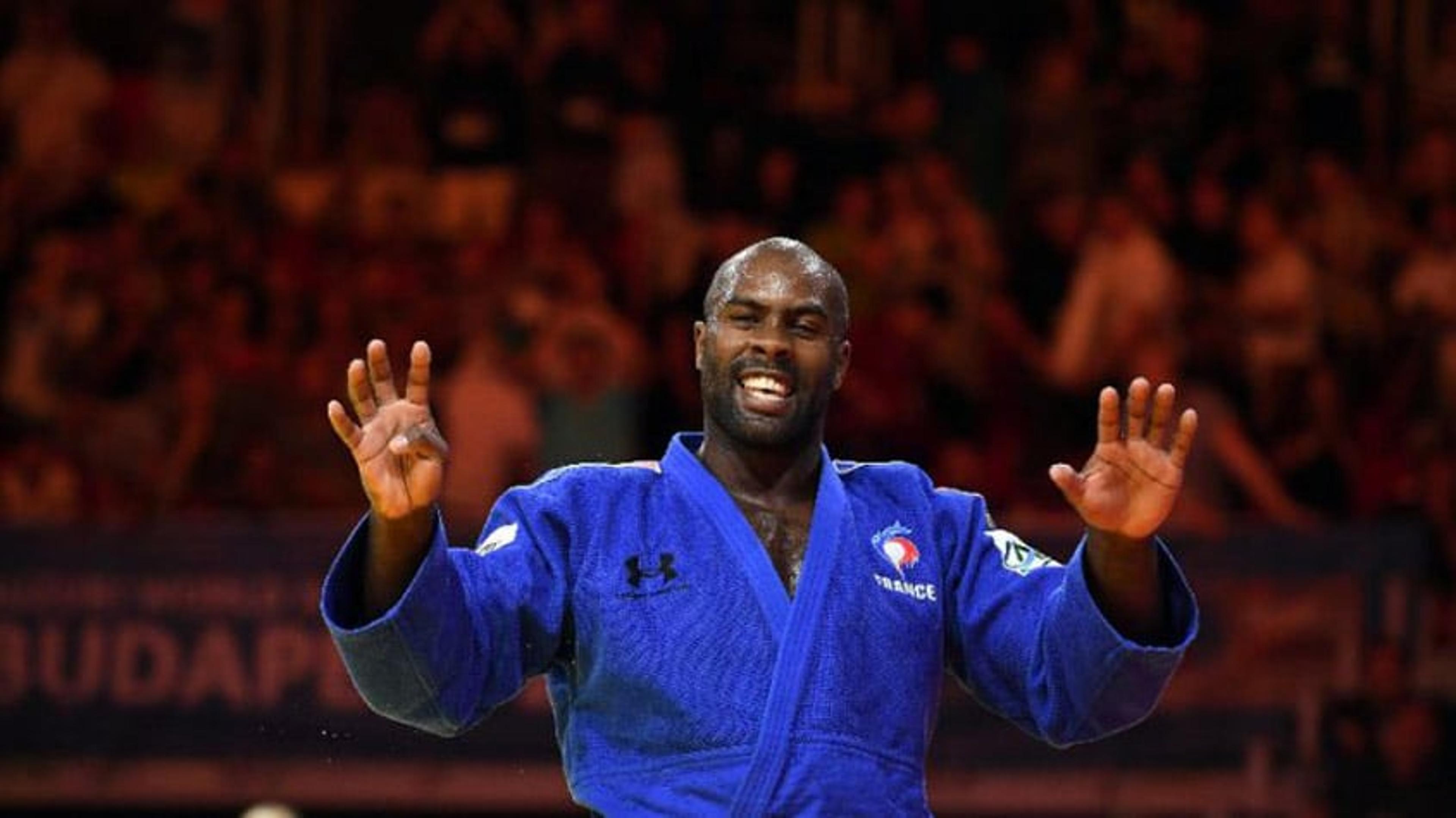 Bicampeão, filantropo e homem de família: Teddy Riner vai em busca de mais um ouro nos Jogos Olímpicos