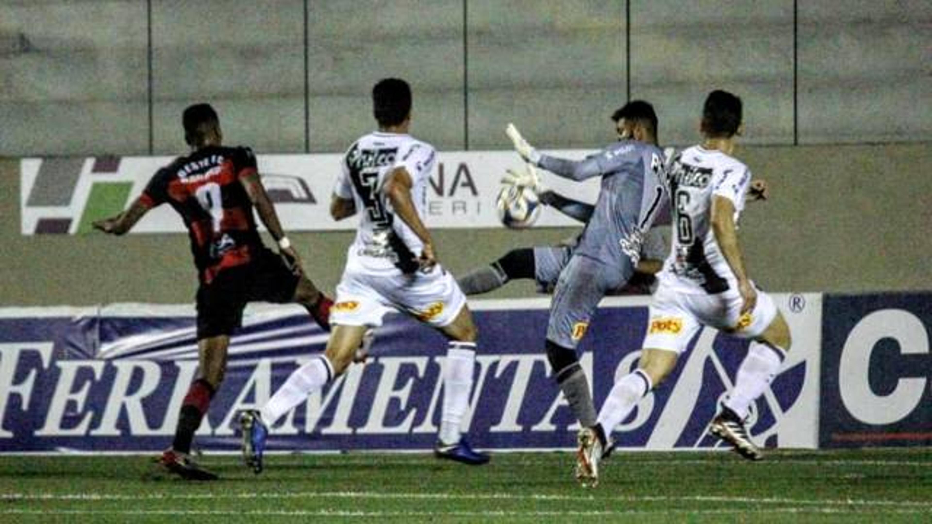 Em jogo movimentado, Oeste e Ponte Preta ficam no empate