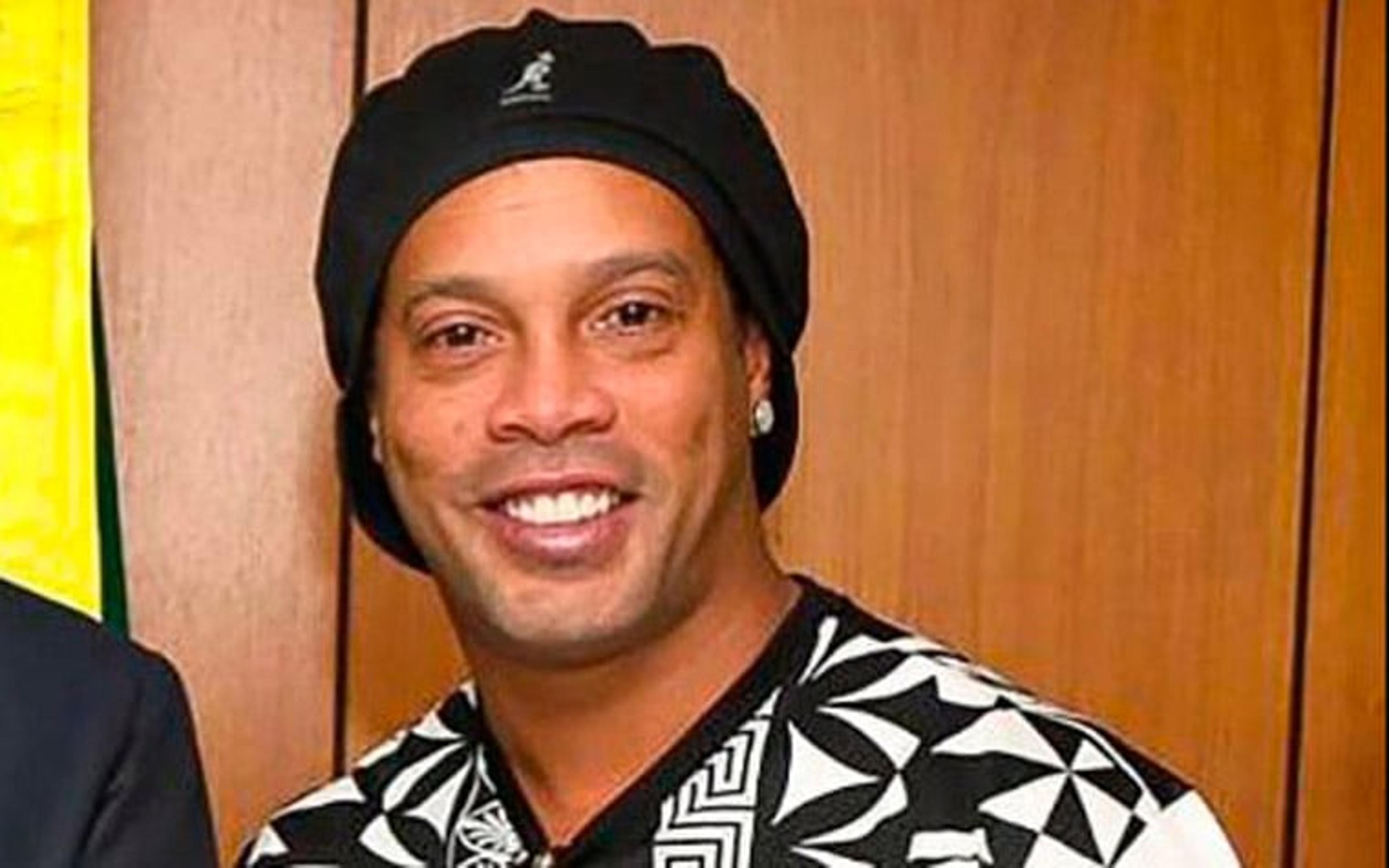 Ex-companheiro faz revelação sobre convite que Ronaldinho Gaúcho recebeu no México