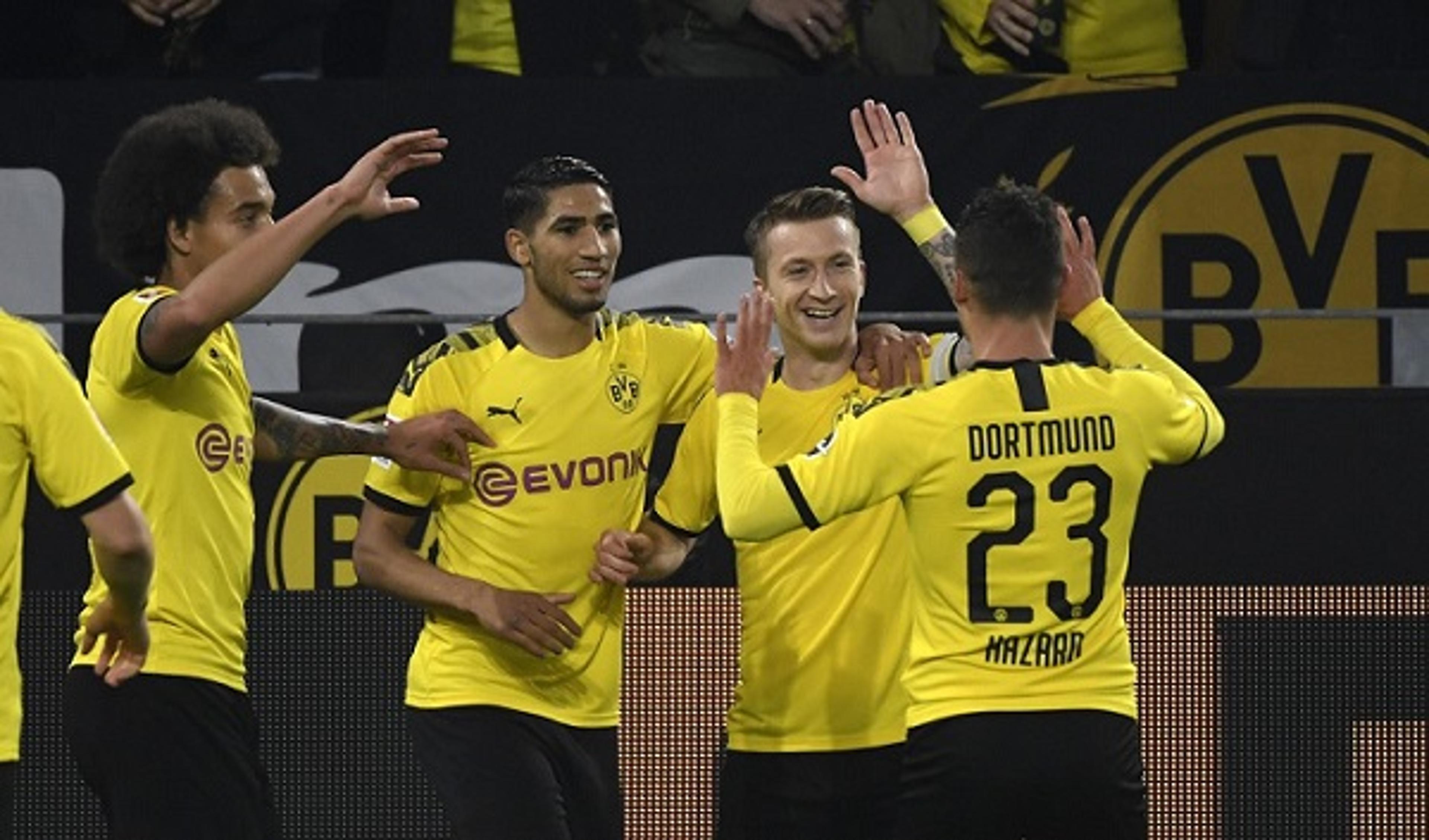 No duelo de ‘Borussias’, Marco Reus decide e Dortmund leva a melhor