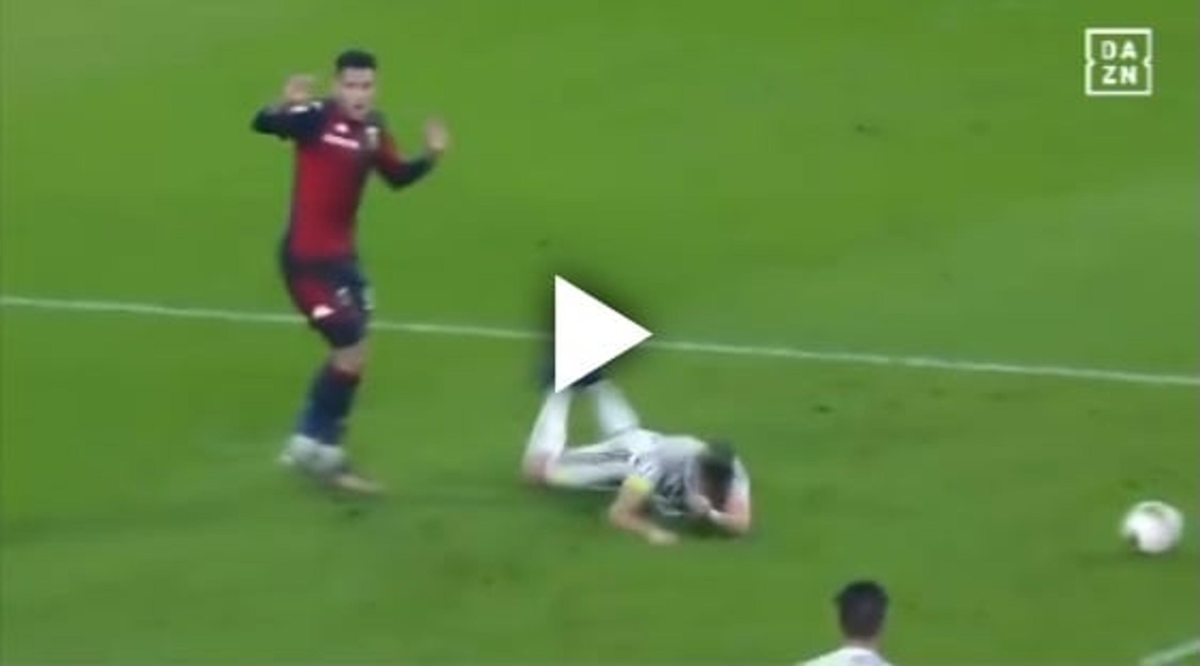 VÍDEO: Veja o pênalti polêmico sofrido por CR7 que garantiu a vitória da Juve sobre o Genoa