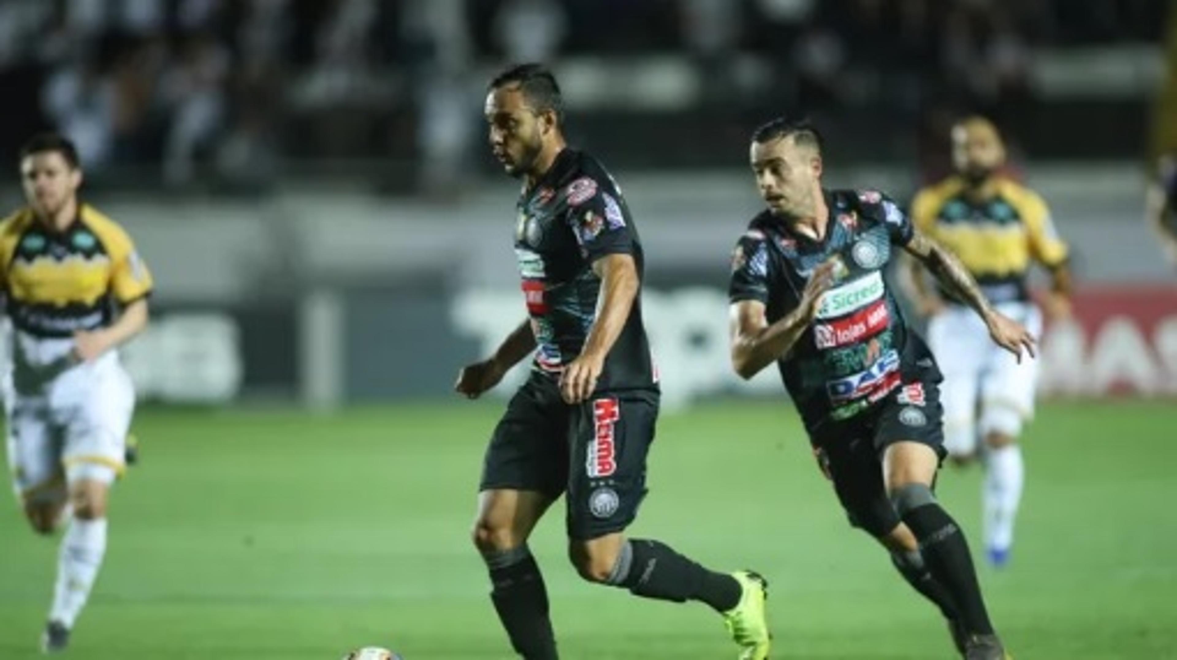 Com gol nos minutos finais, Operário-PR derrota o Criciúma e mantém vivo o sonho do acesso