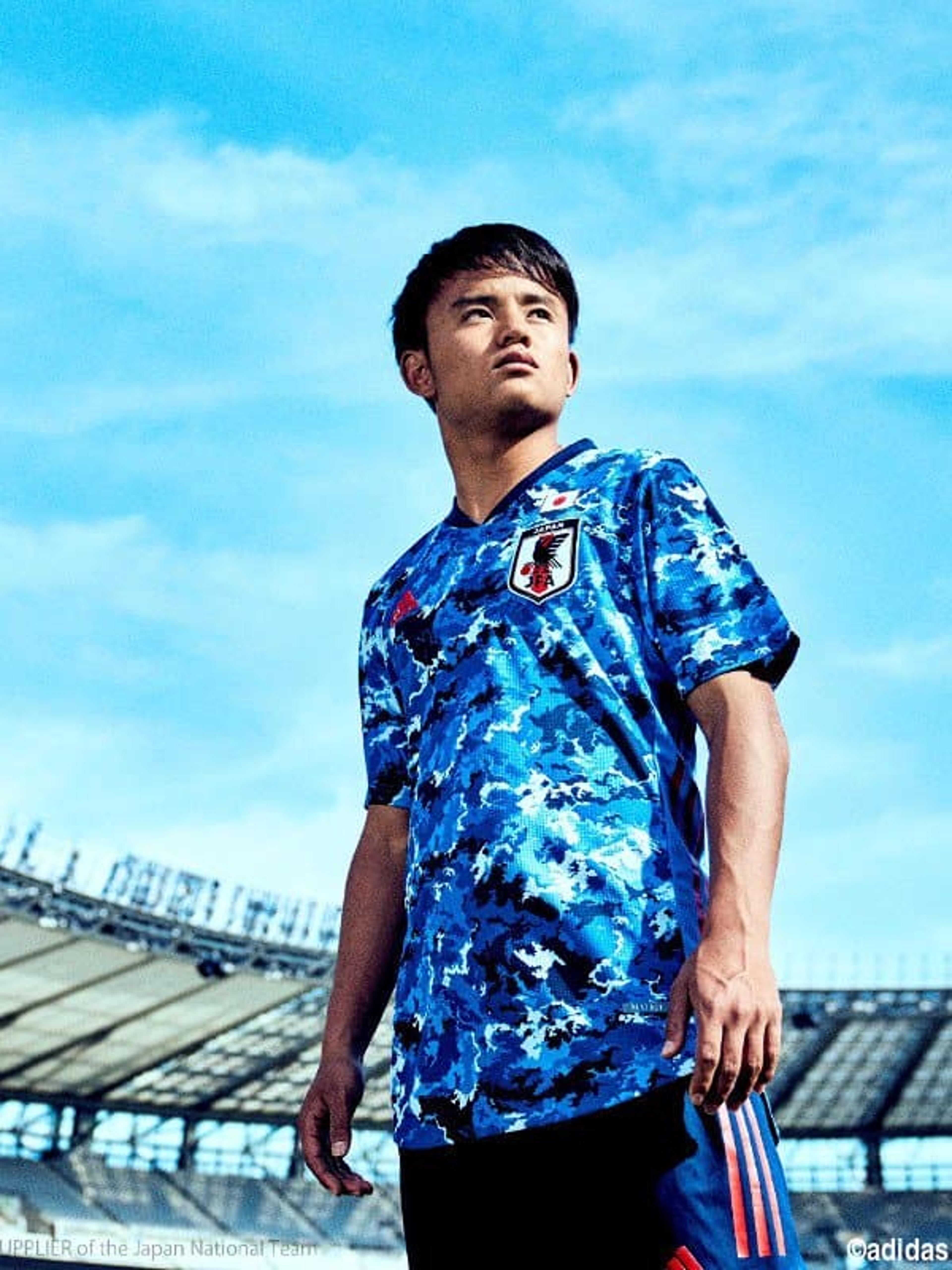 Nova camisa 1 do Japão, com inspiração no céu do país, é lançada oficialmente