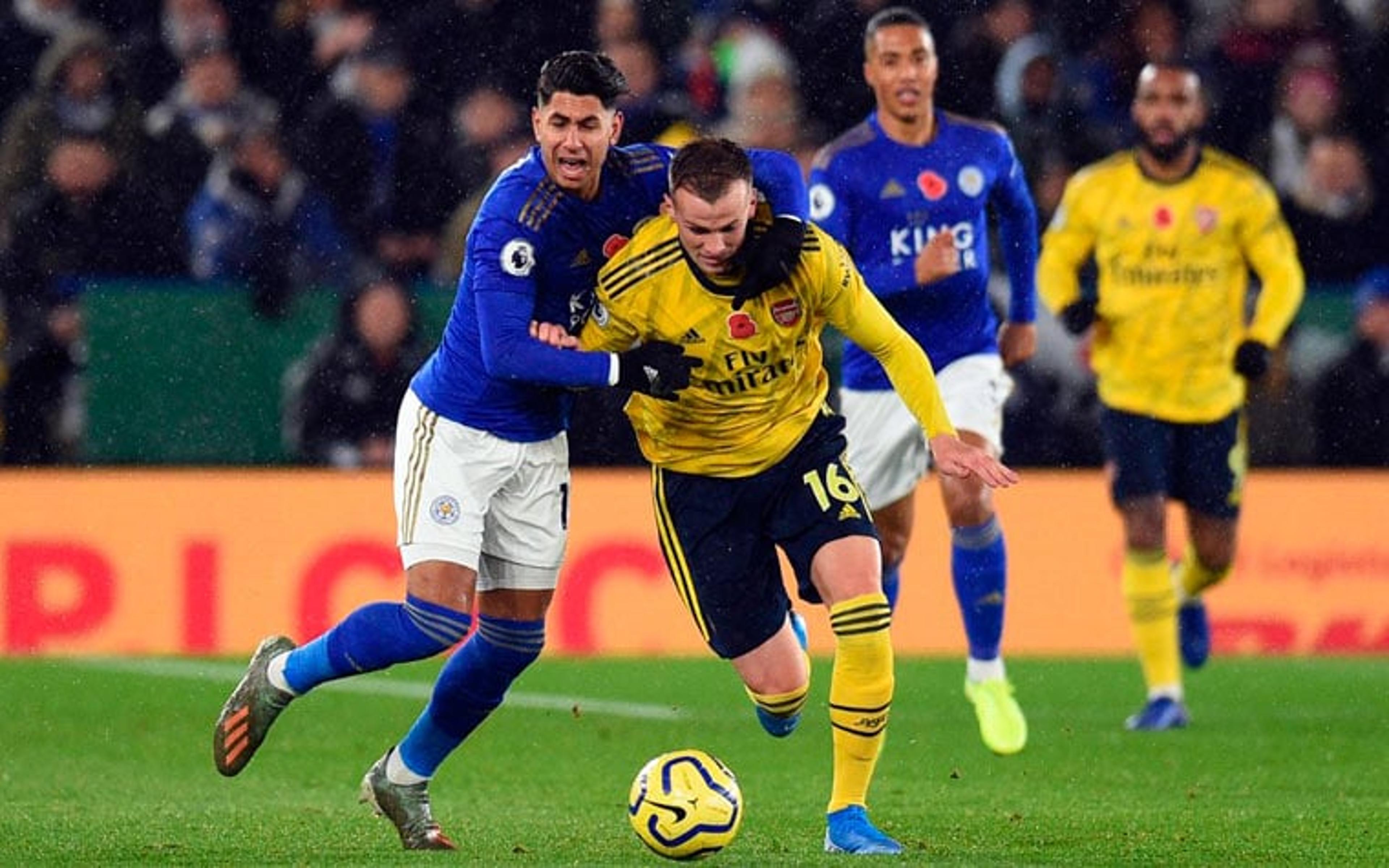 Leicester vence o Arsenal e assume vice-liderança da Premier League