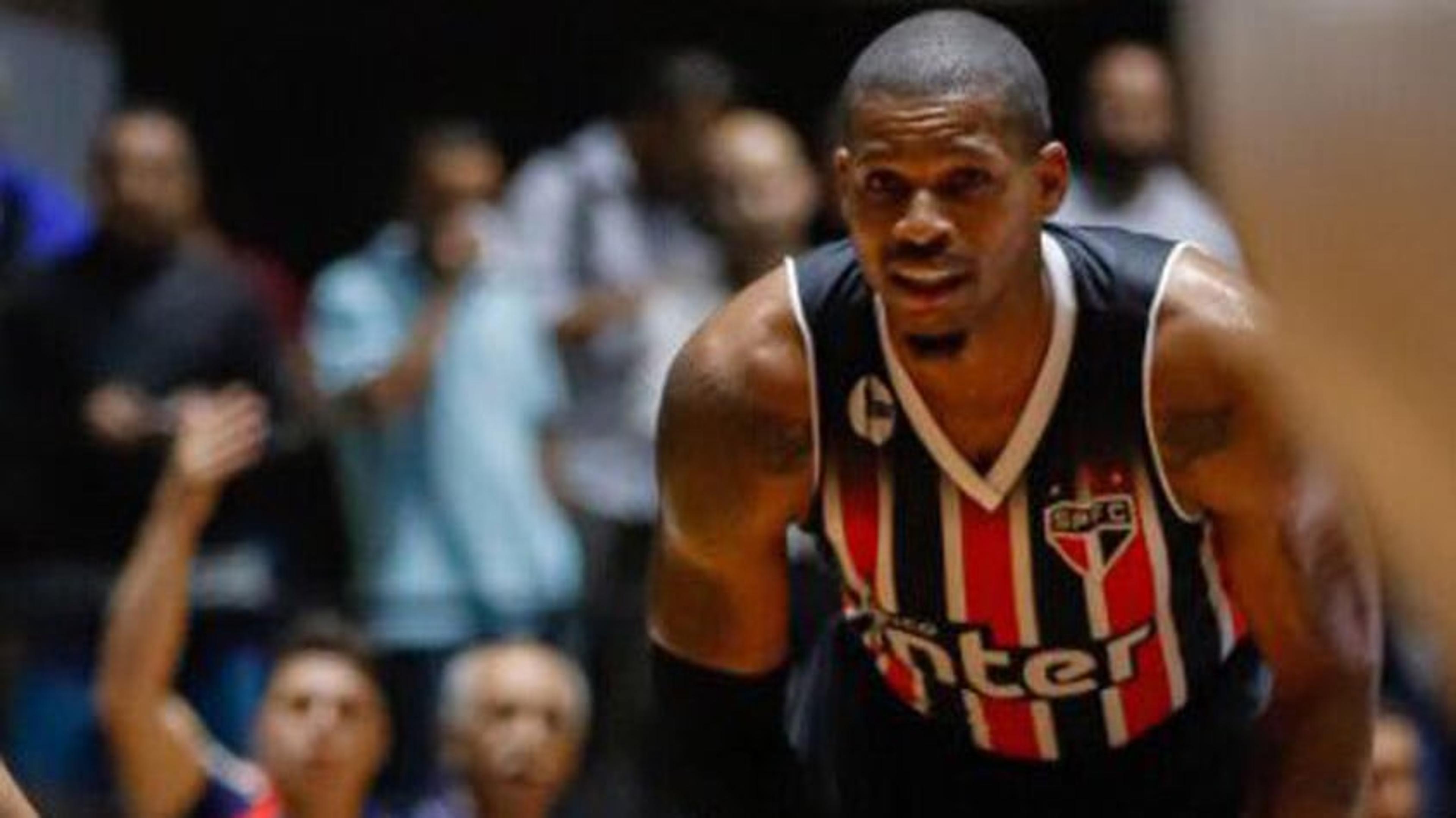 São Paulo bate Botafogo fora de casa e alcança terceiro lugar no NBB