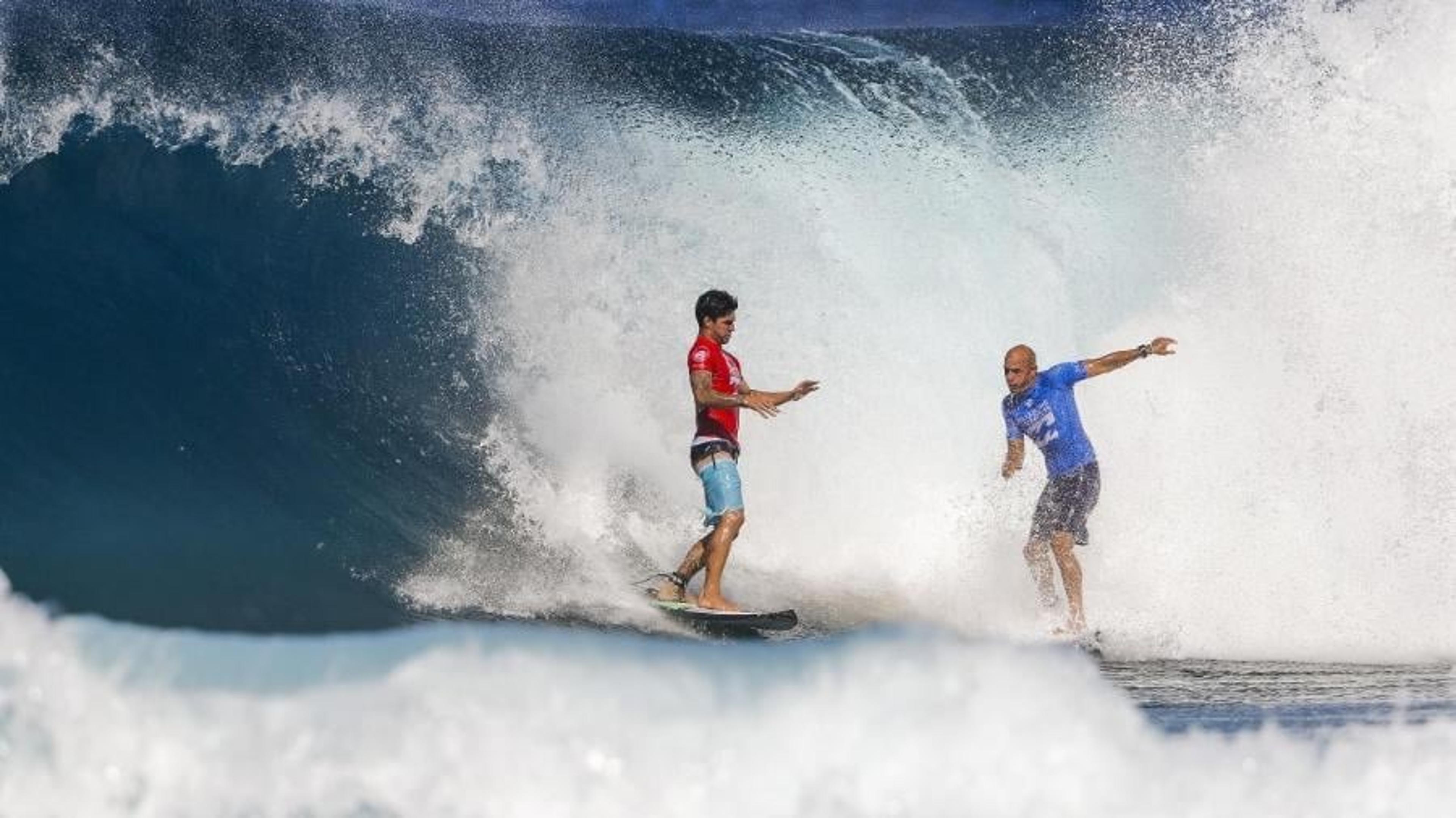 Lenda do surfe, Kelly Slater exalta Gabriel Medina: ‘Continua ficando melhor a cada ano’