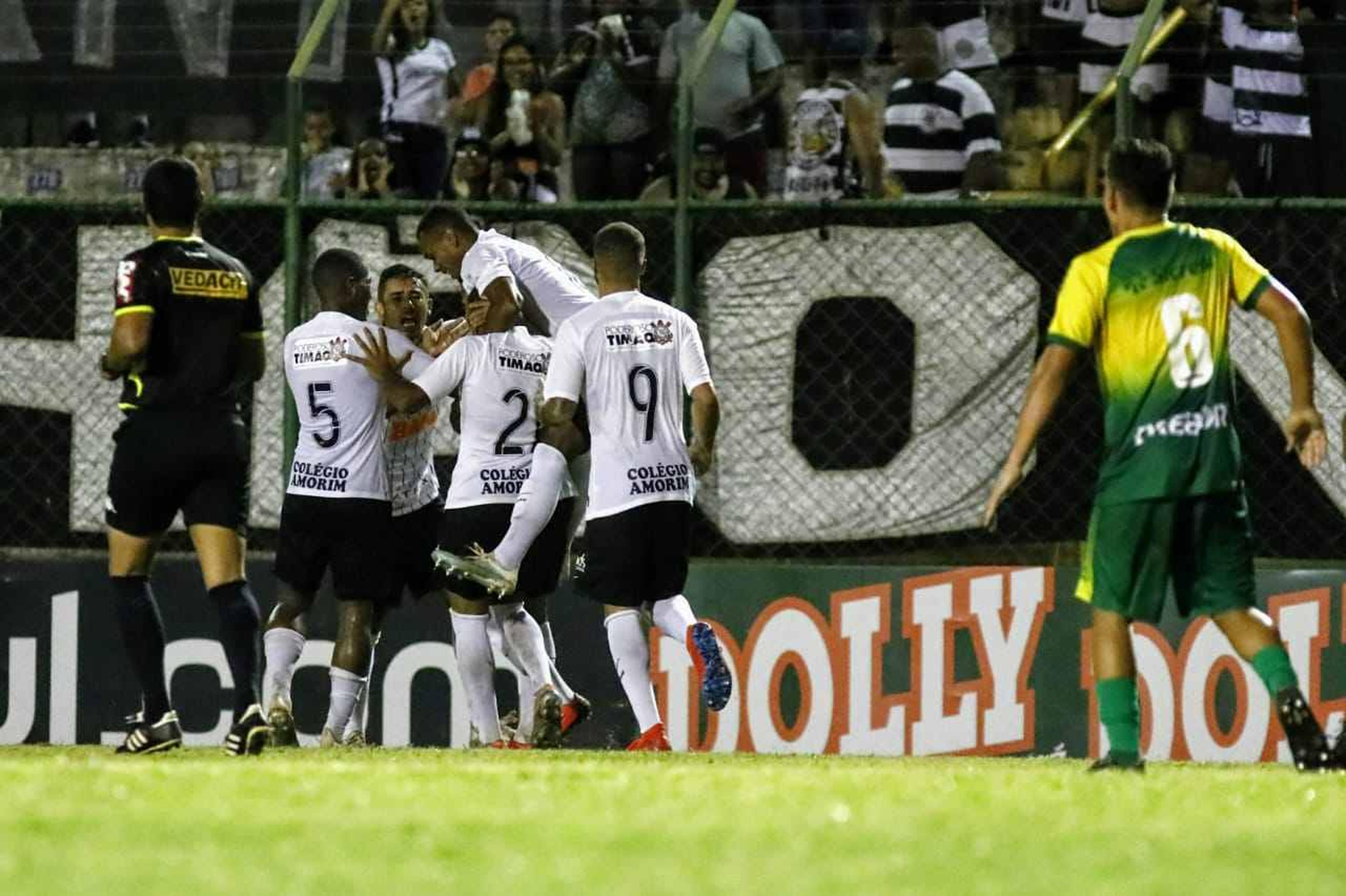 Corinthians vence Cuiabá e passa com tranquilidade na Copa São Paulo