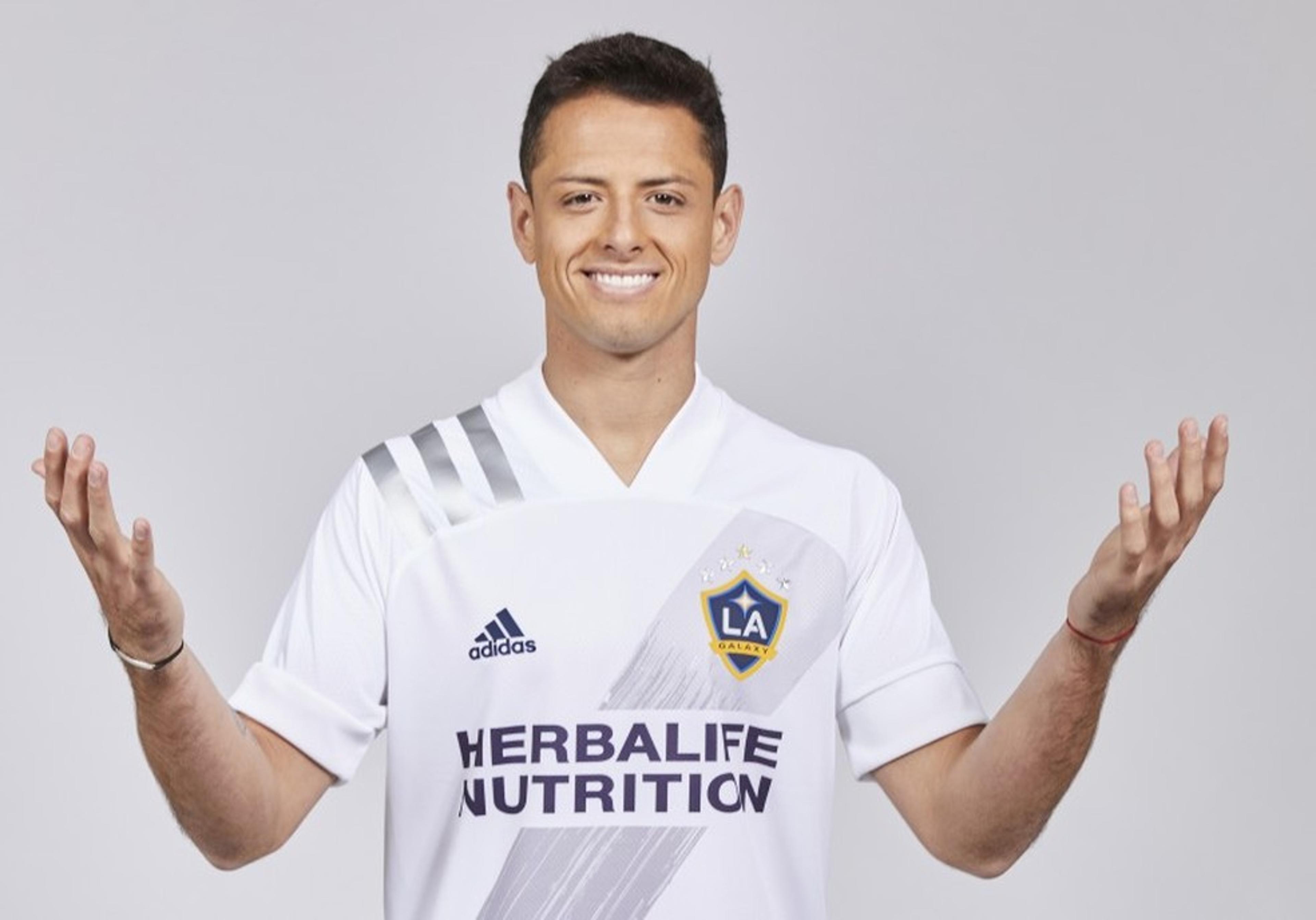 Gerente do Los Angeles Galaxy comenta operação para contratar Chicharito