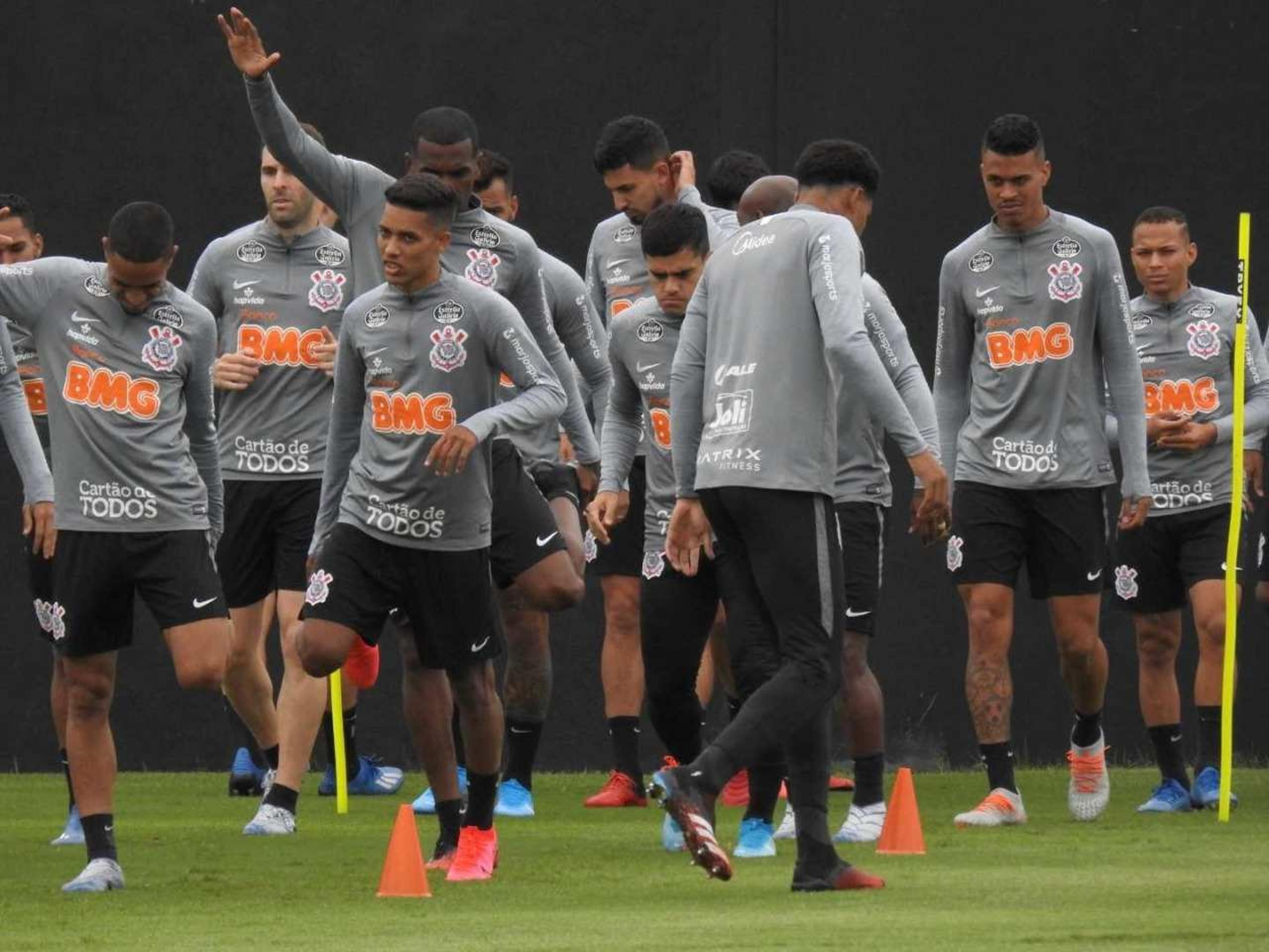 Com Pedrinho e Richard, Timão faz o último treino antes da decisão contra o Guaraní; veja provável escalação