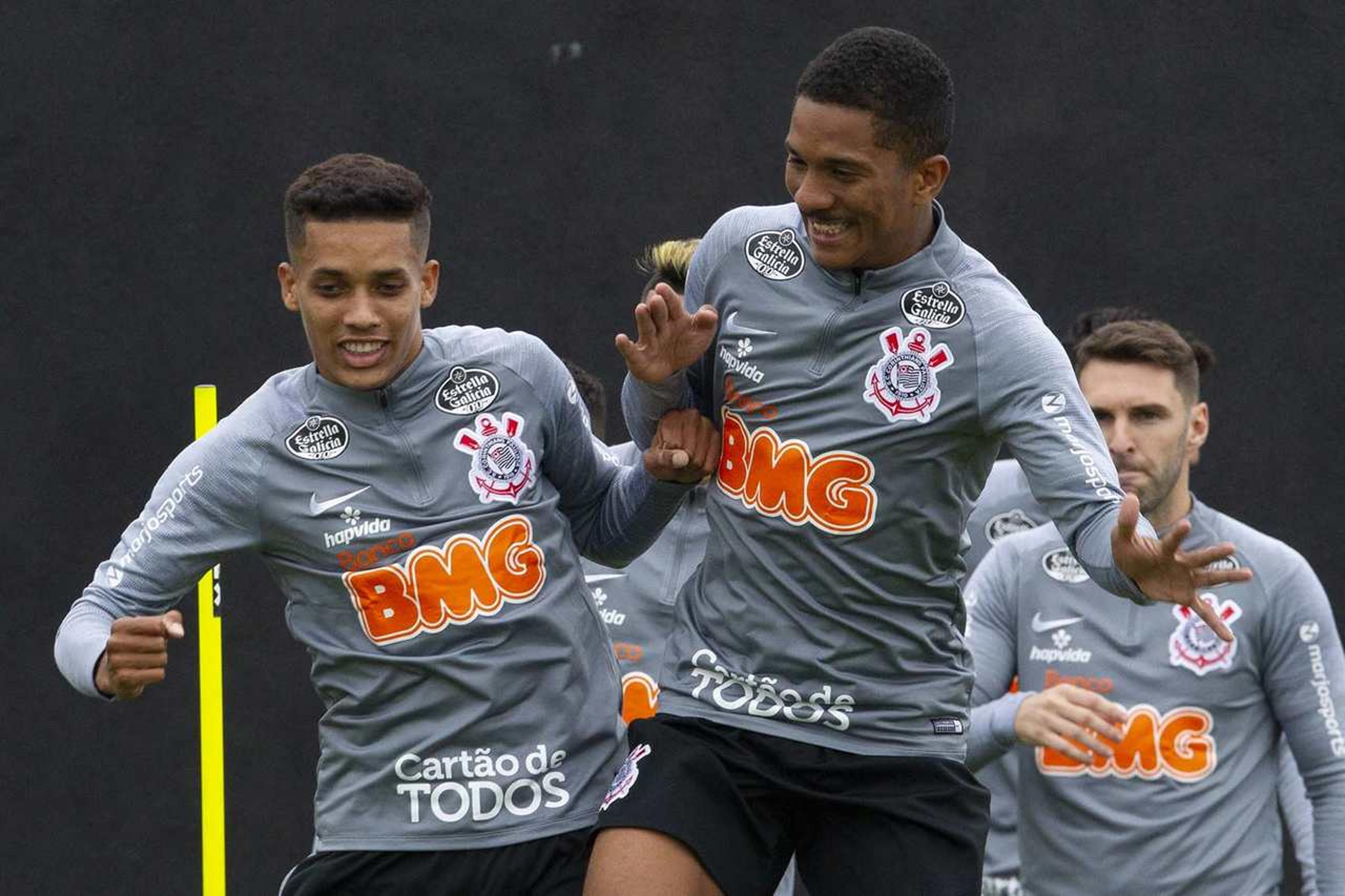 Com Pedrinho, Corinthians relaciona 23 jogadores para decisão com Guaraní; veja lista