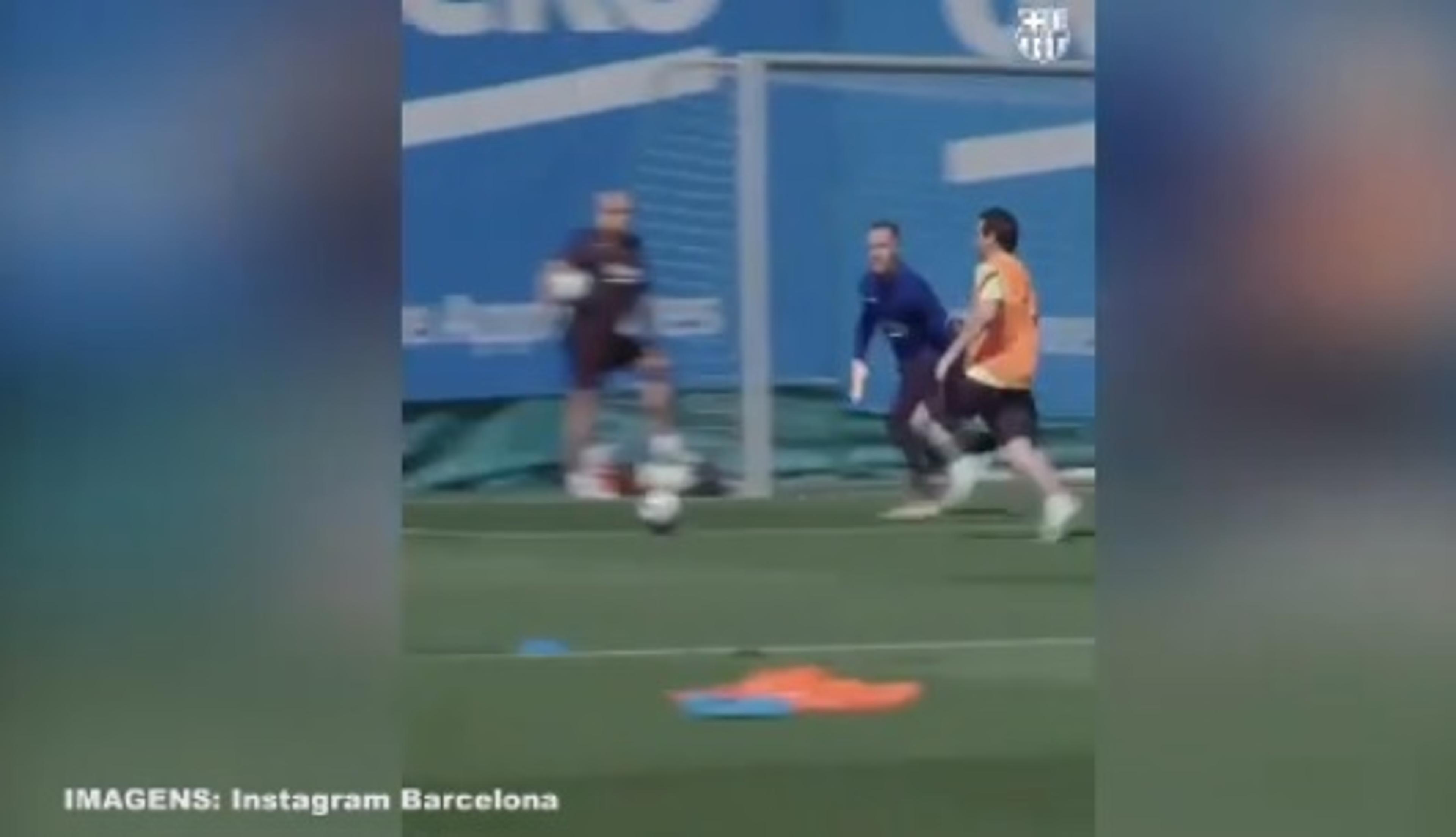 VÍDEO: Saiu da jaula! Messi marca golaço em treino e mostra que já está pronto para a volta do futebol