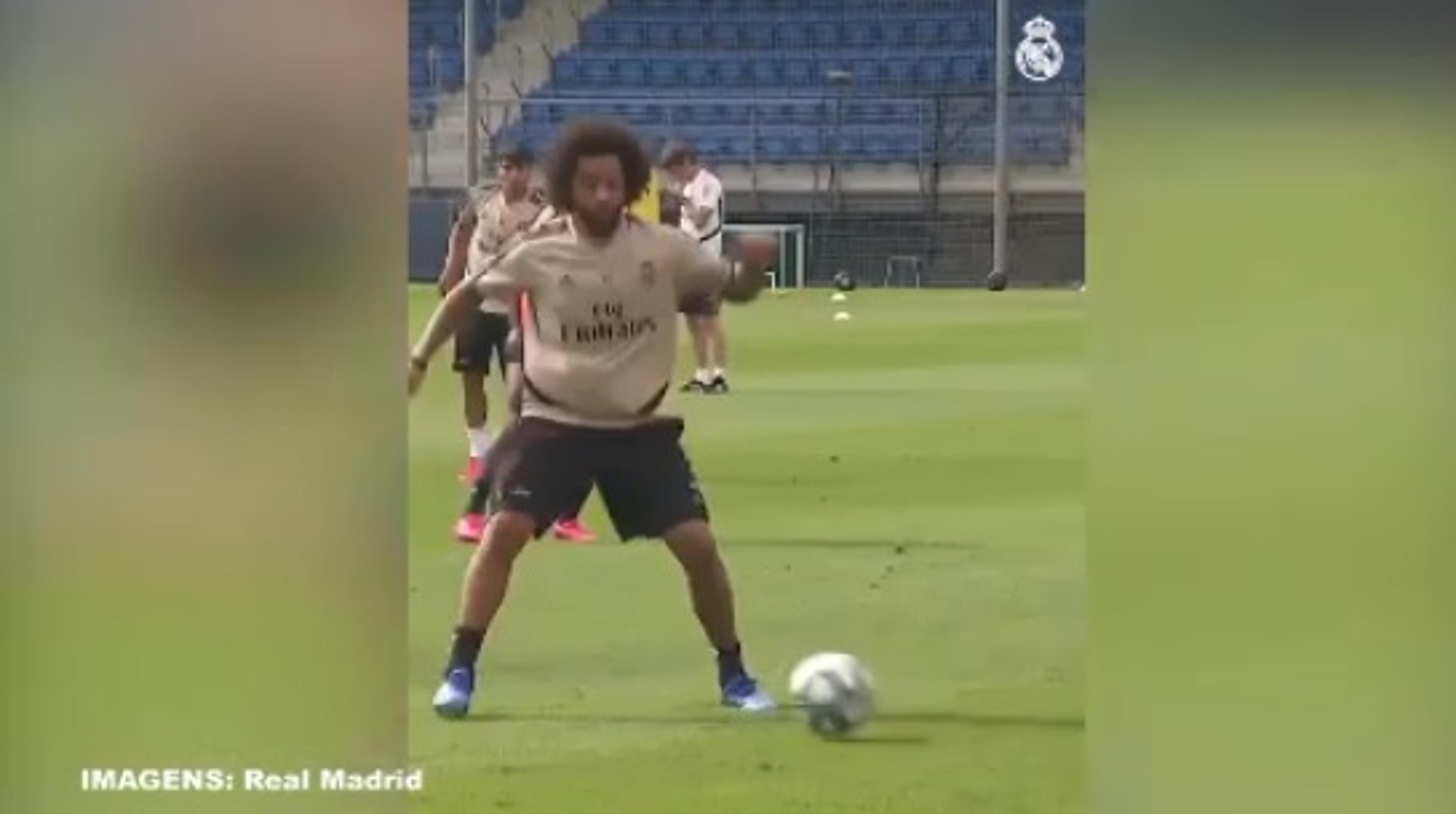 VÍDEO: Treino do Real Madrid tem passe genial de Marcelo e bela homenagem às vítimas da COVID-19