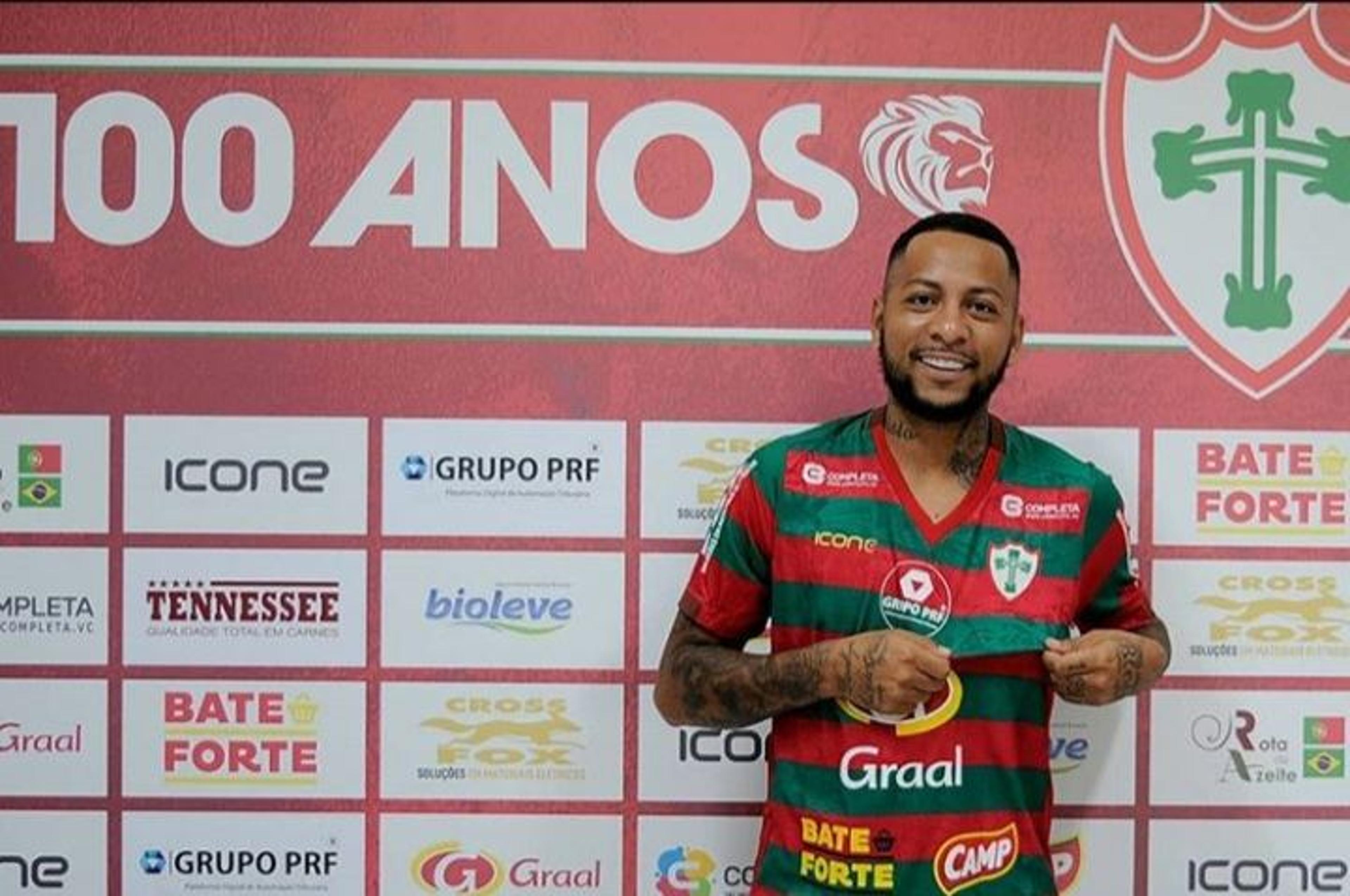 Portuguesa anuncia contratação de atacante ex-Grêmio e futebol europeu