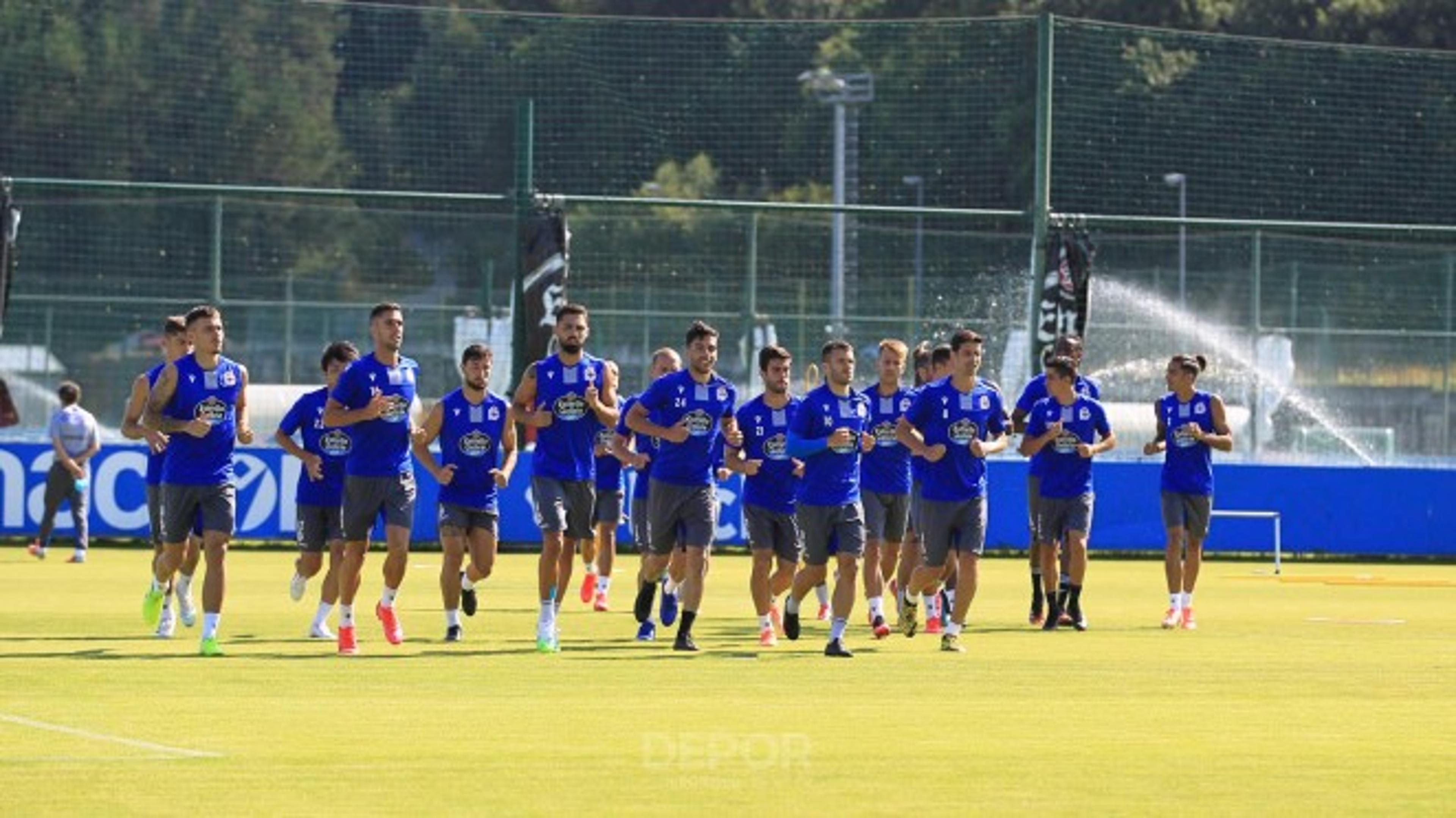 La Coruña é rebaixado para a terceira divisão do Espanhol após jogo adiado por 12 casos de Covid-19