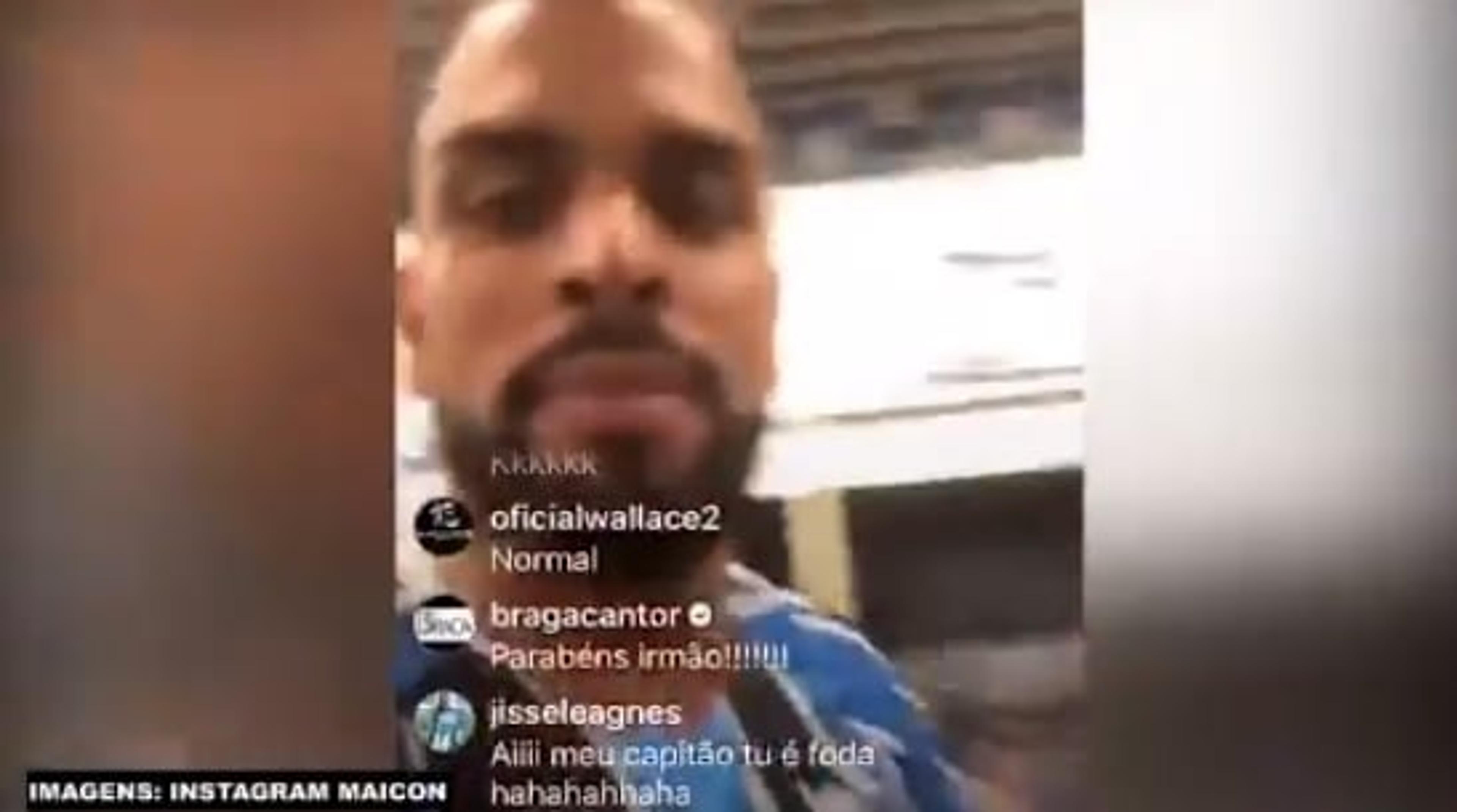 VÍDEO: Maicon provoca Inter em live após vitória no Gre-Nal