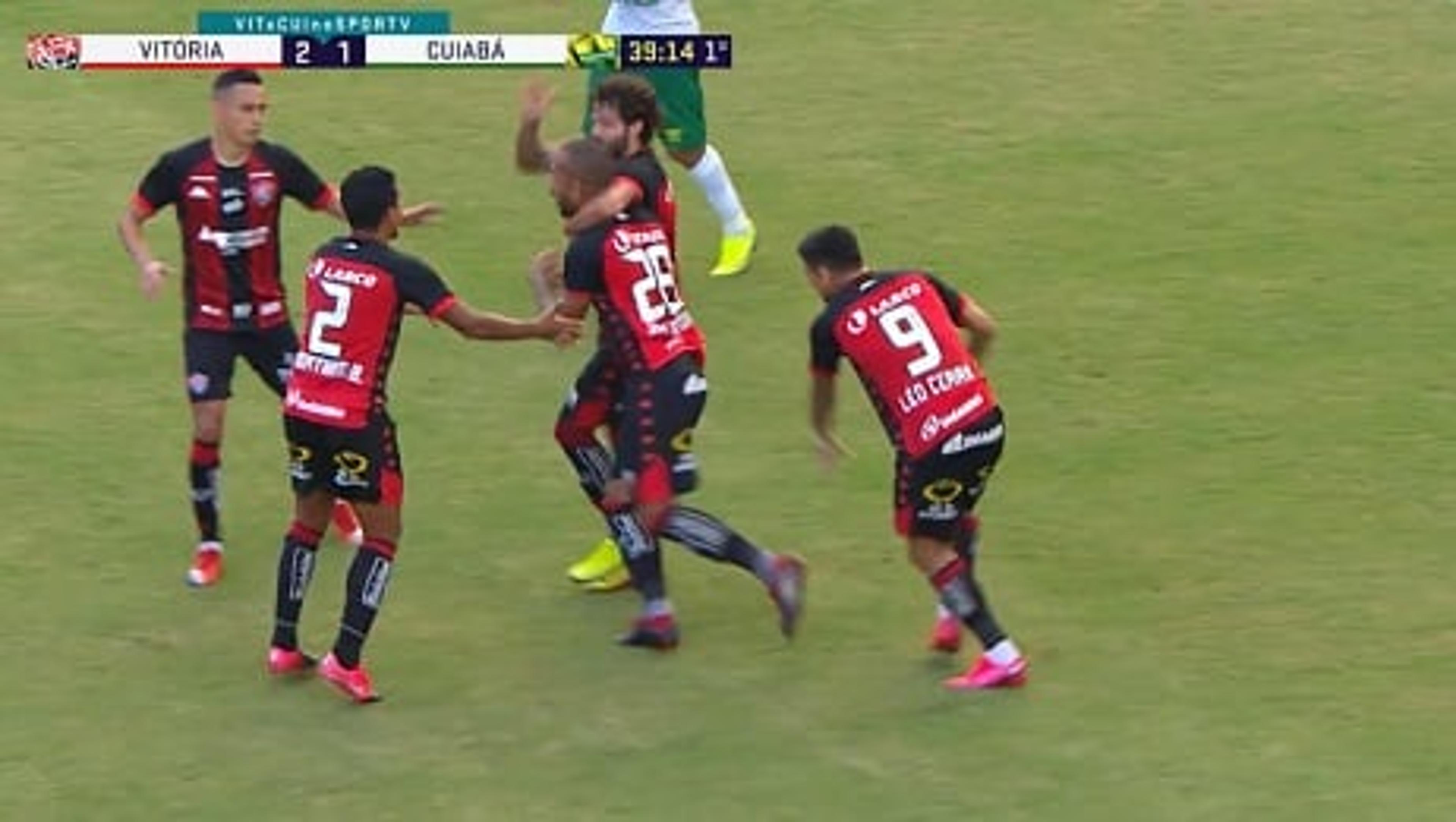 Em jogo eletrizante, Vitória derrota Cuiabá e sobe na tabela