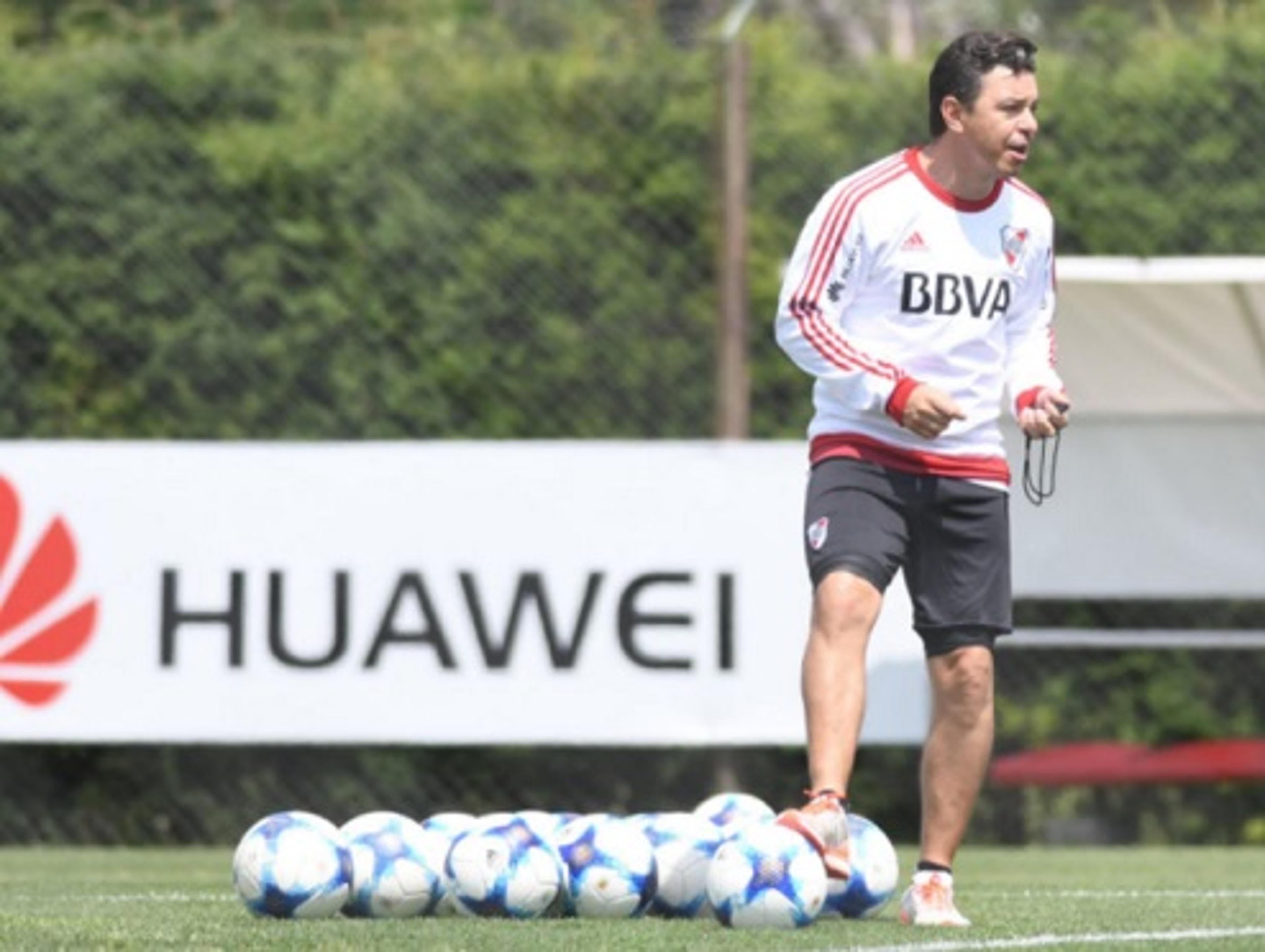 Espírito de luta da equipe é exaltado por técnico do River Plate