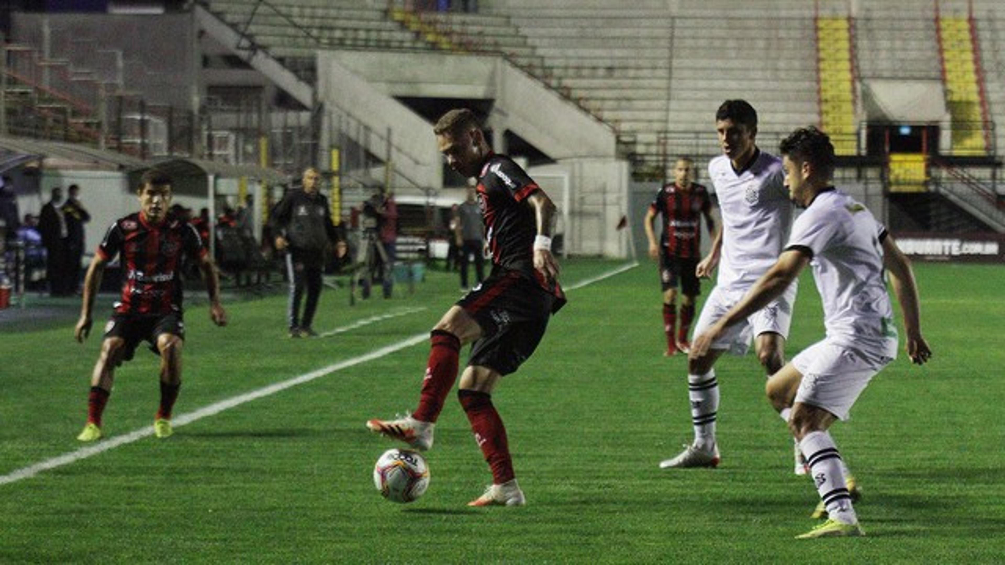 Com final emocionante, Brasil-RS e Figueirense não saem do zero na Série B