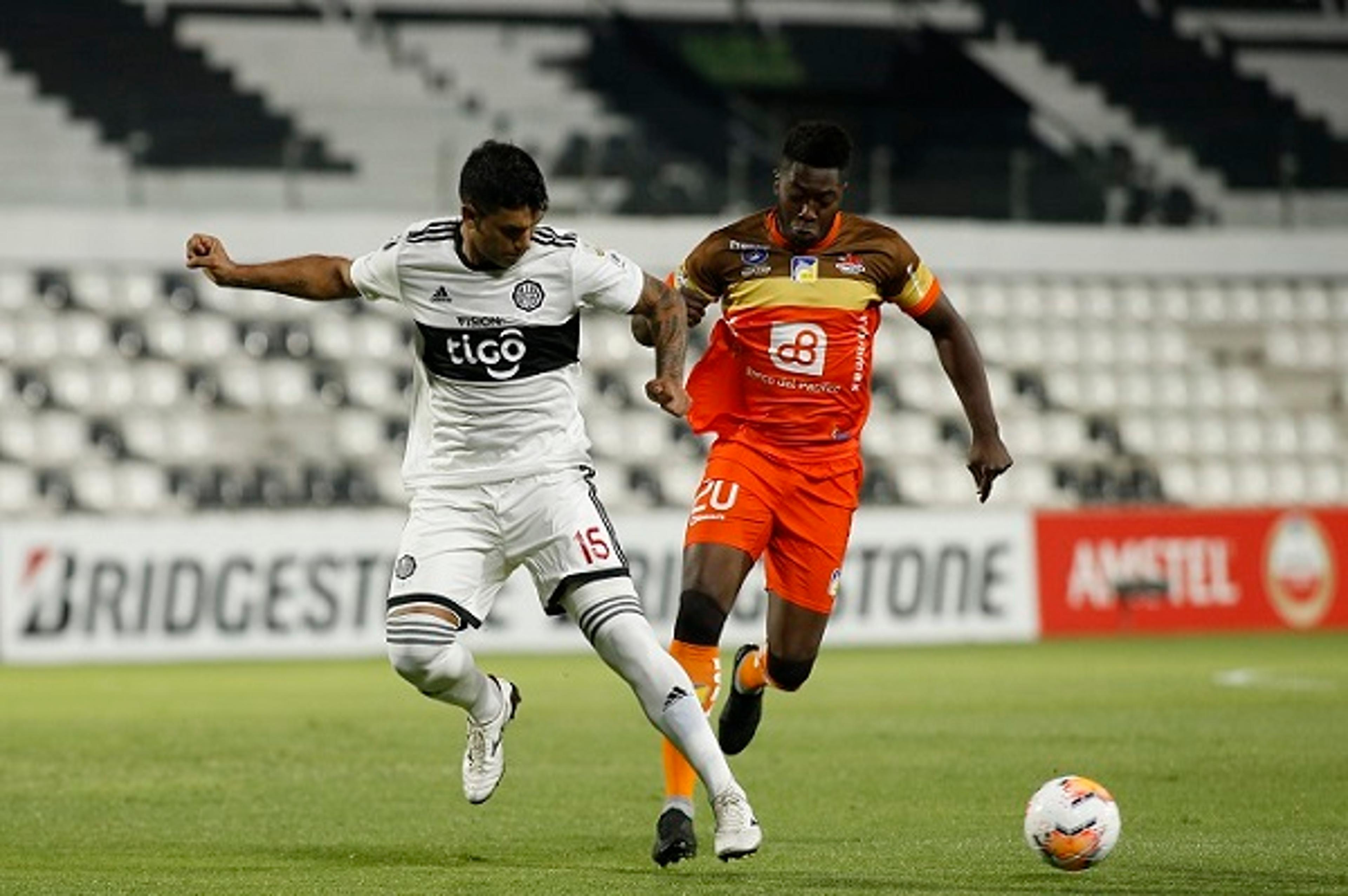 Delfín vence Olimpia e consegue classificação espetacular na Libertadores