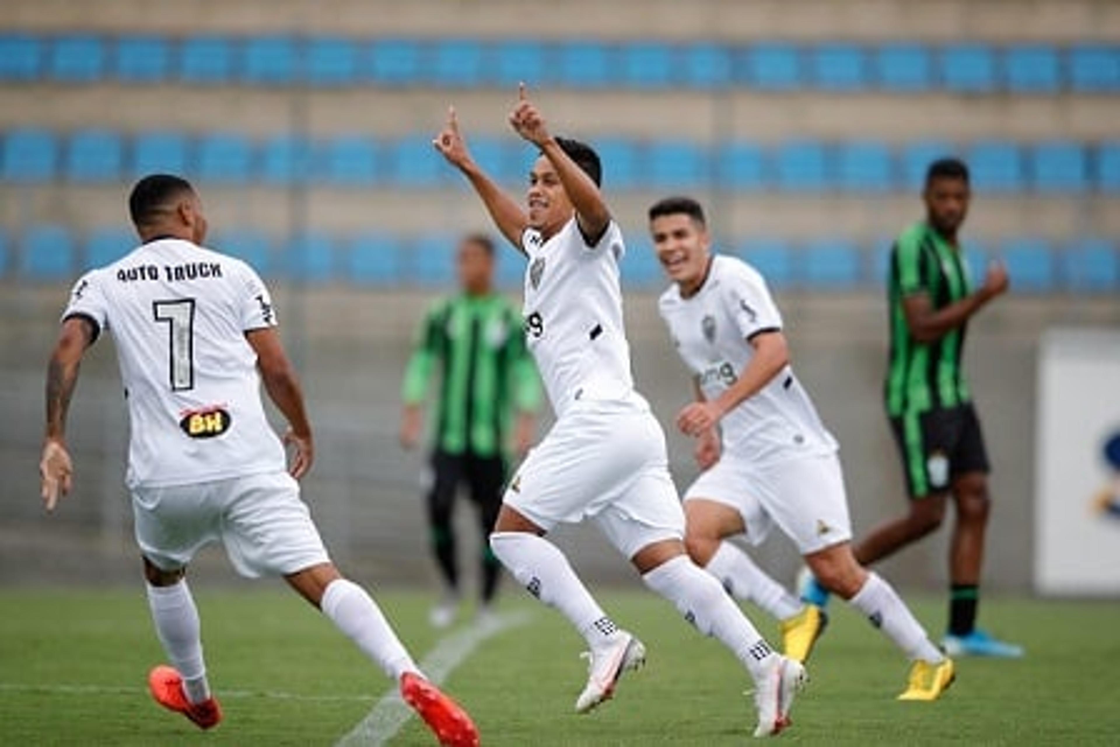 Atlético-MG empresta atacante Echaporã para a Ponte Preta