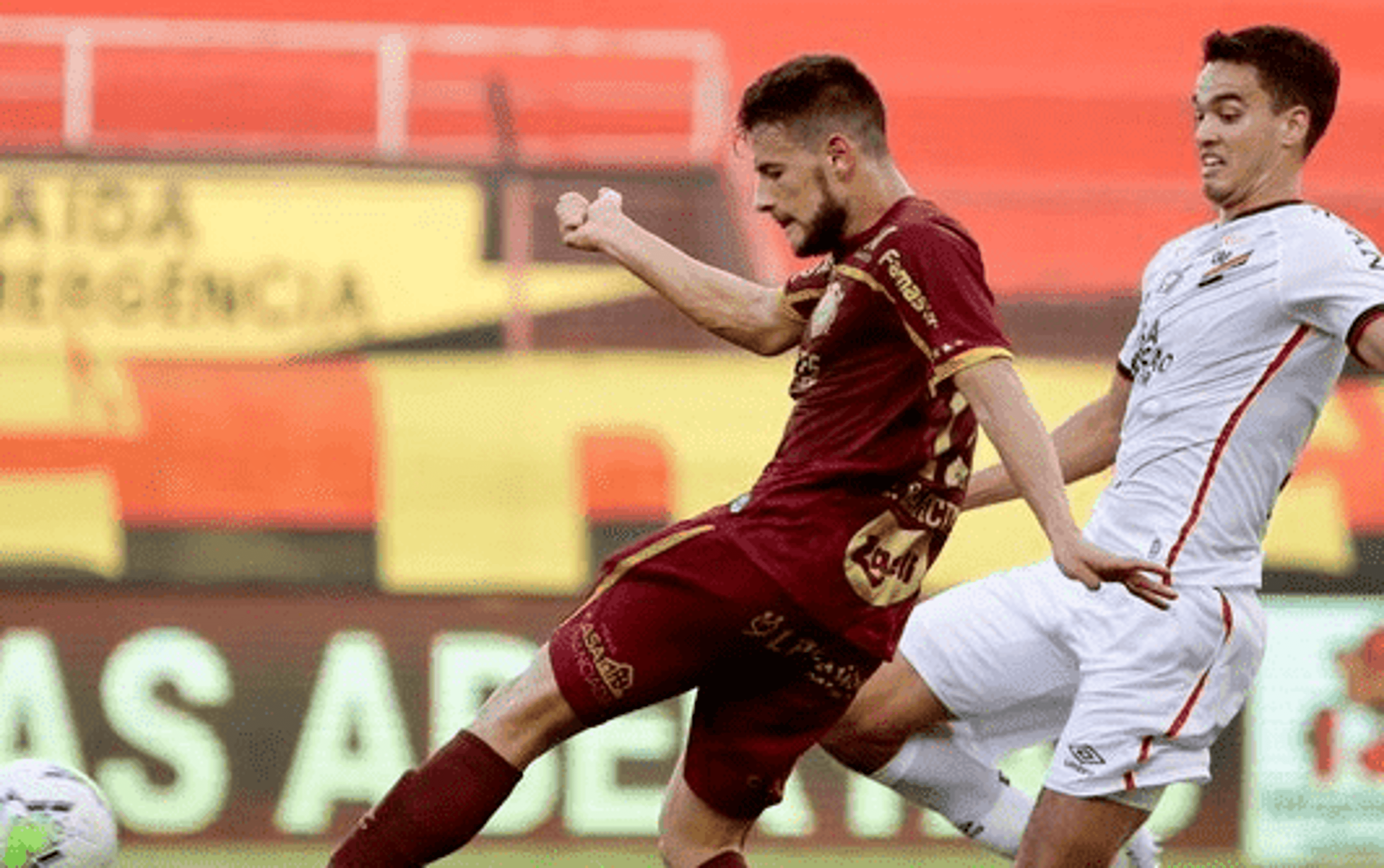 Sport cresce no segundo tempo e vence o Athletico Paranaense por 1 a 0