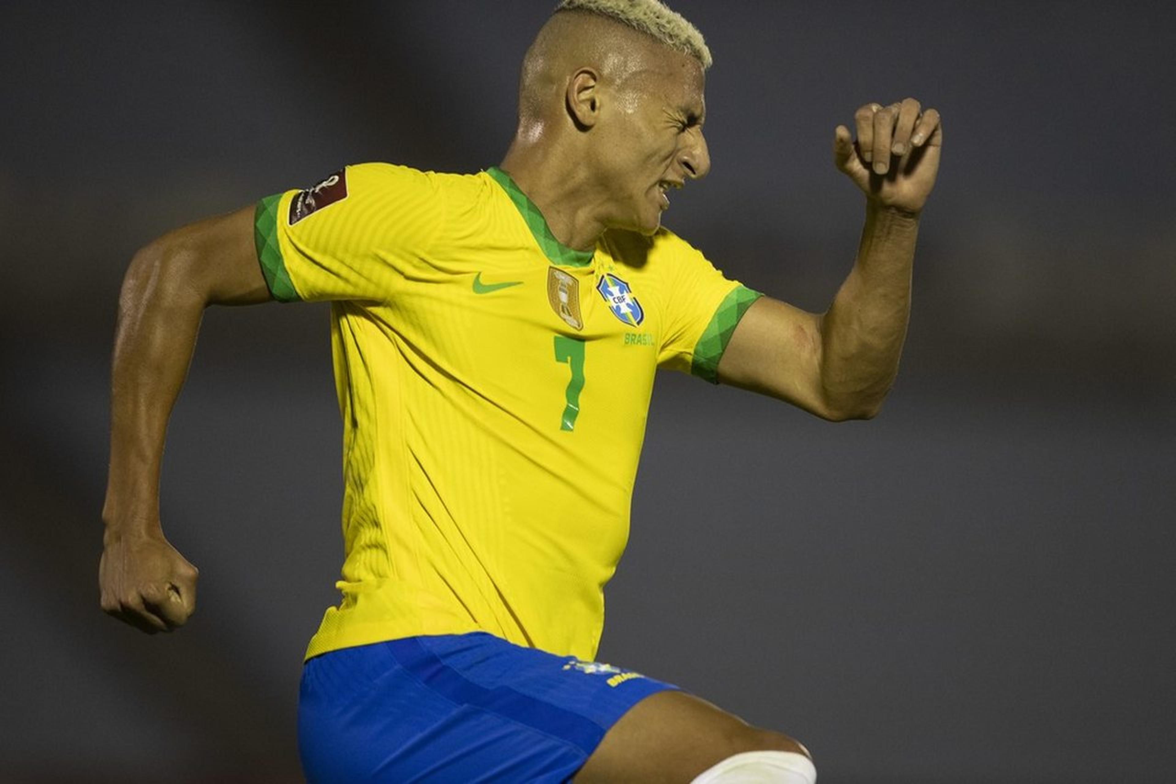 Richarlison e Diego Ribas entram em campanha de Whindersson para comprar oxigênio para Manaus