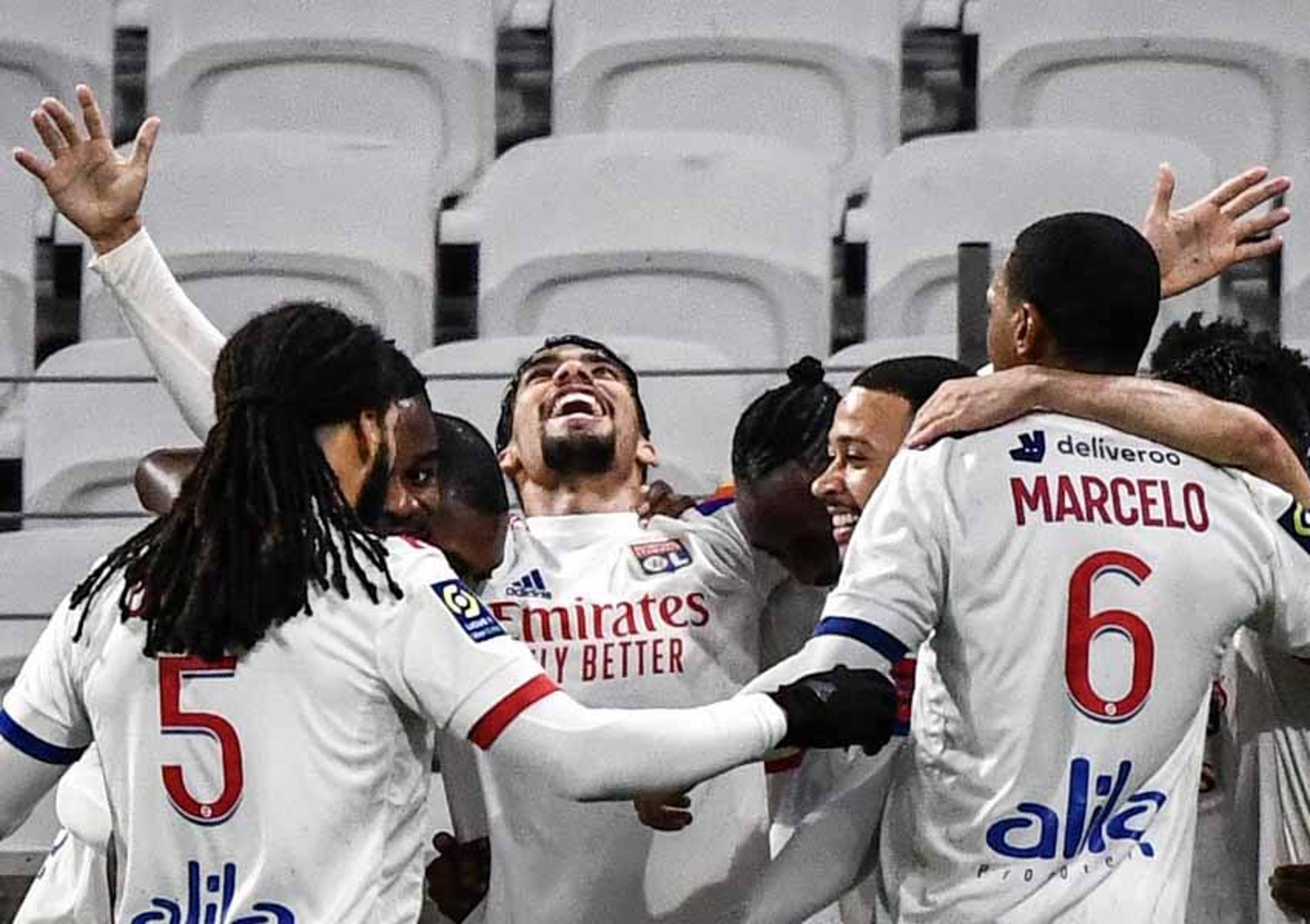 VÍDEO: Lucas Paquetá desencanta e marca seu primeiro gol pelo Lyon; veja o lance