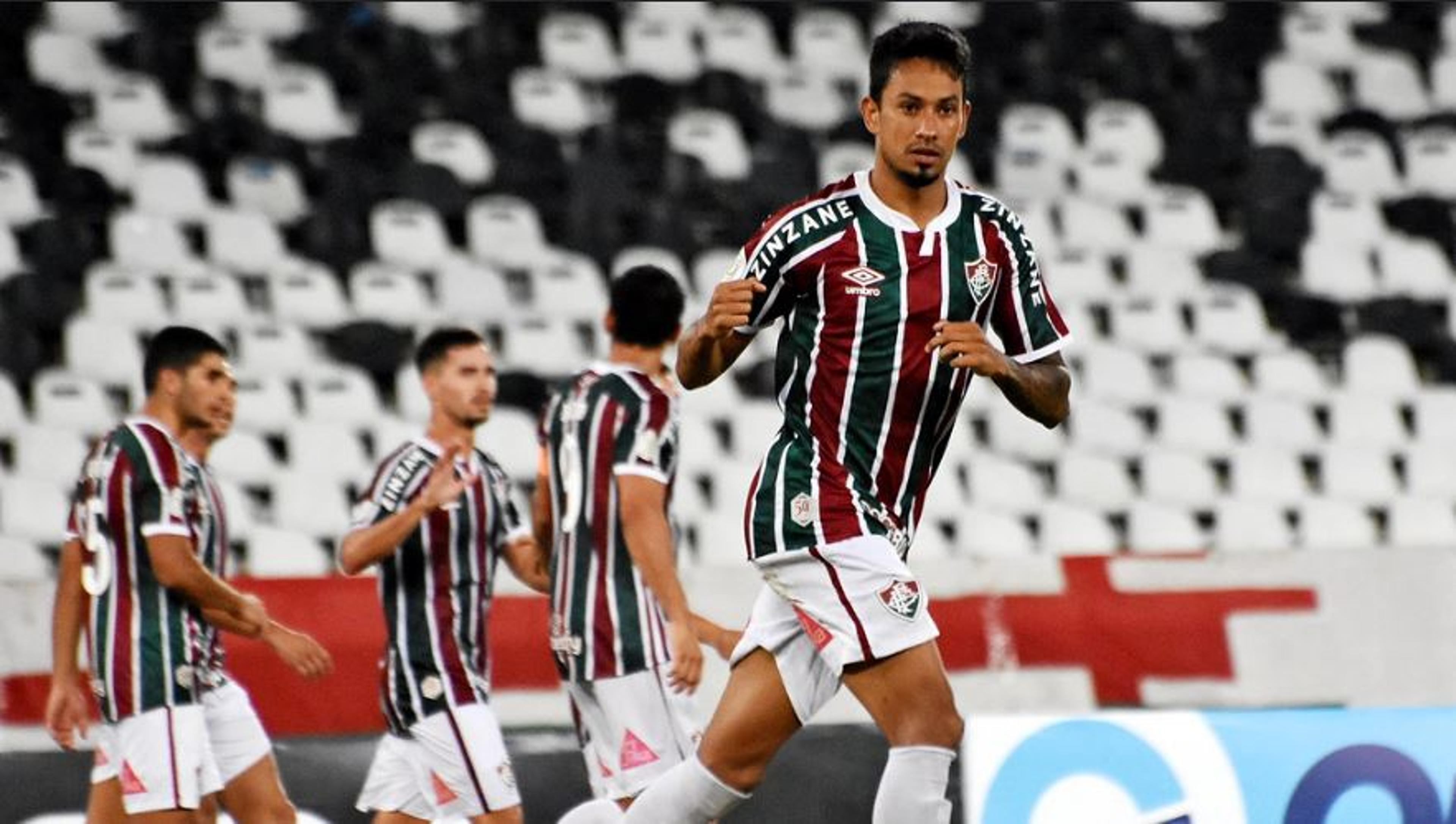 Em jogo sonolento e com expulsão polêmica, Fluminense vence o Sport no Brasileirão