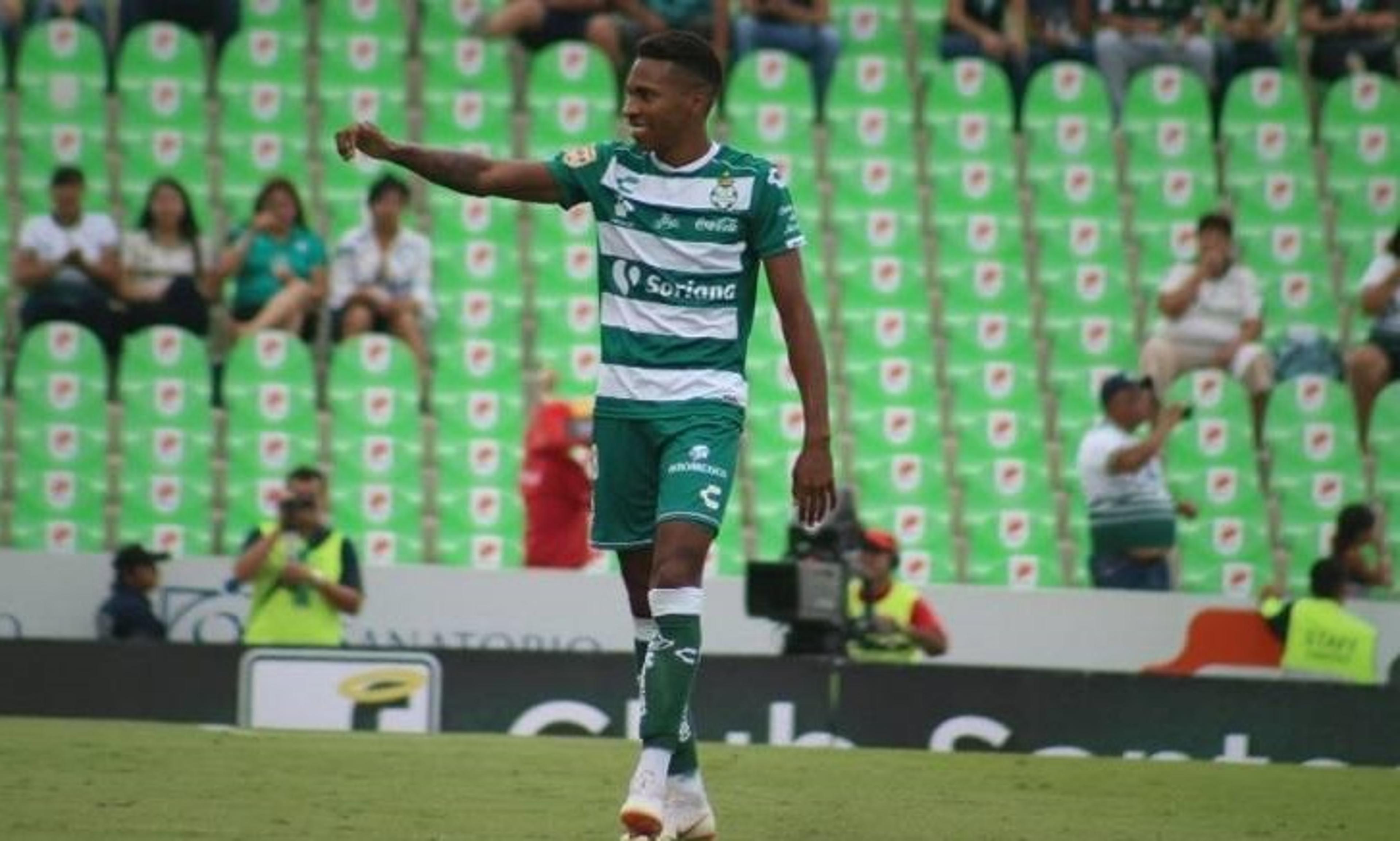 Jogador do Santos Laguna é diagnosticado com Covid-19