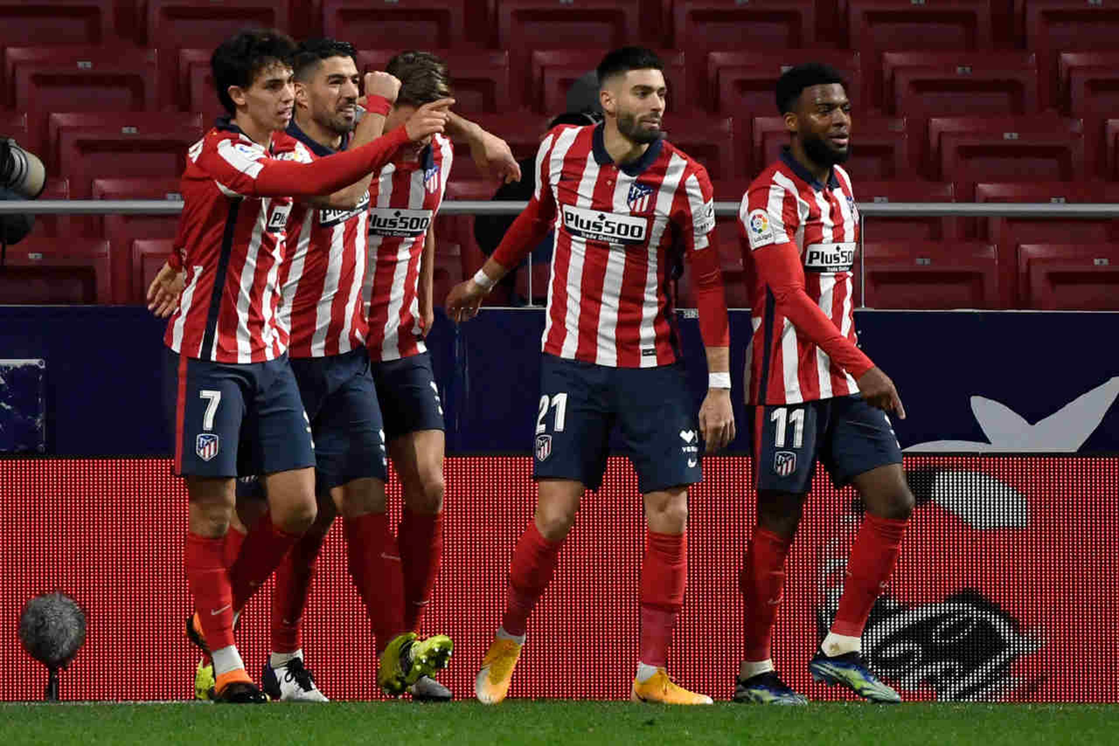 Champions League, Premier League e abertura da Libertadores. Saiba onde assistir aos jogos de terça-feira