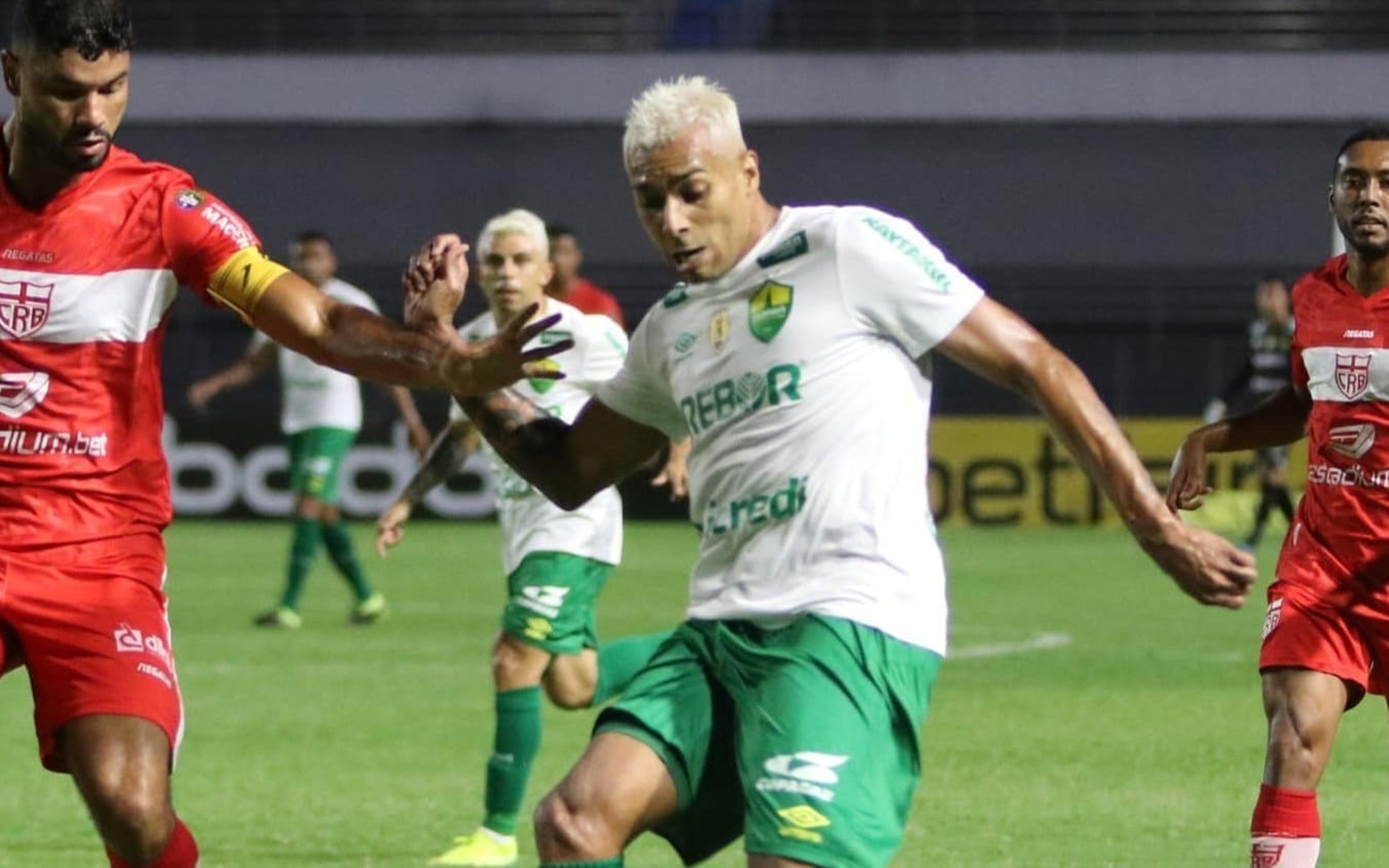 Garantido na elite, Cuiabá encerra Série B com derrota de goleada para o CRB