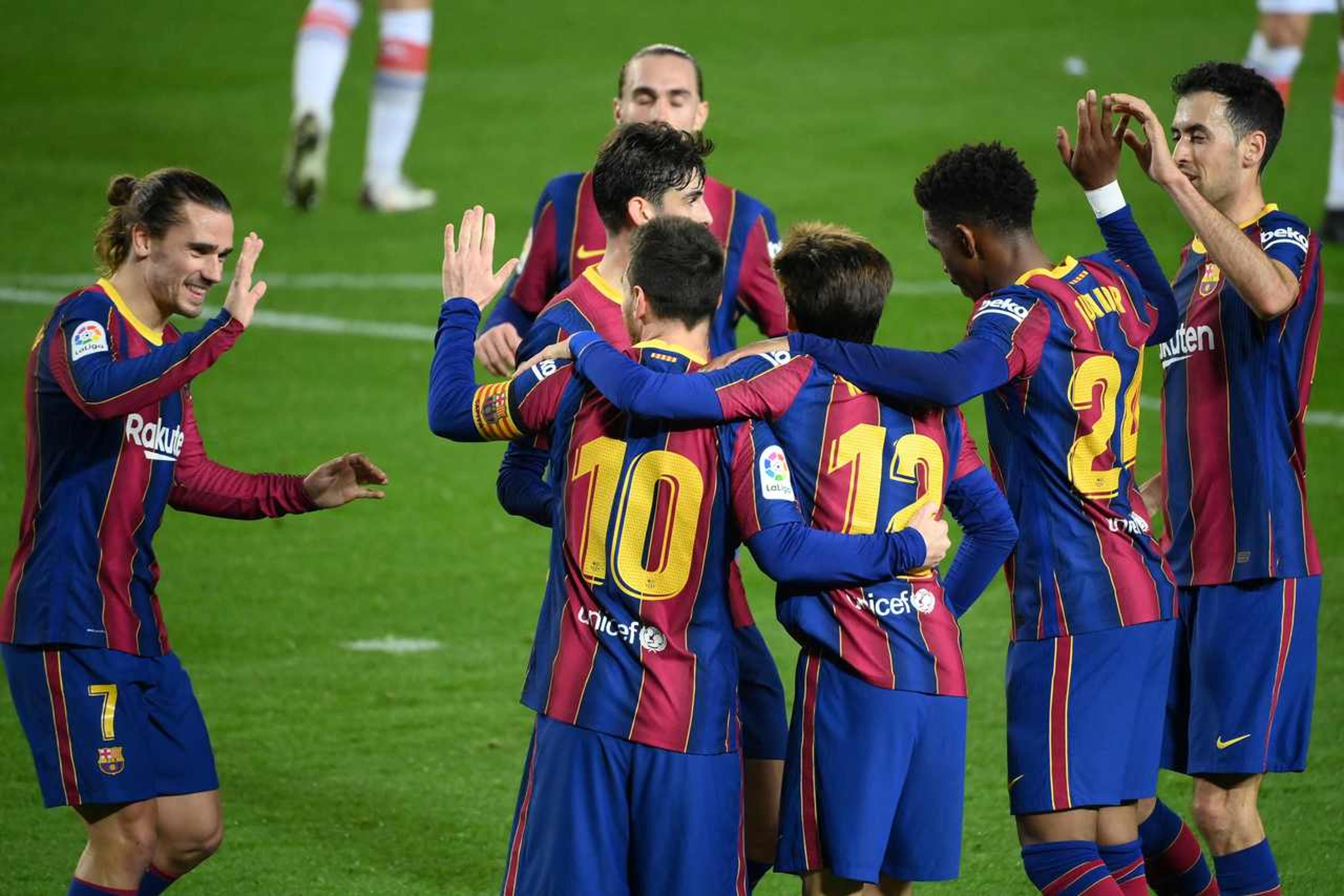 Barcelona x PSG, Leipzig x Liverpool… saiba onde assistir aos jogos da terça-feira