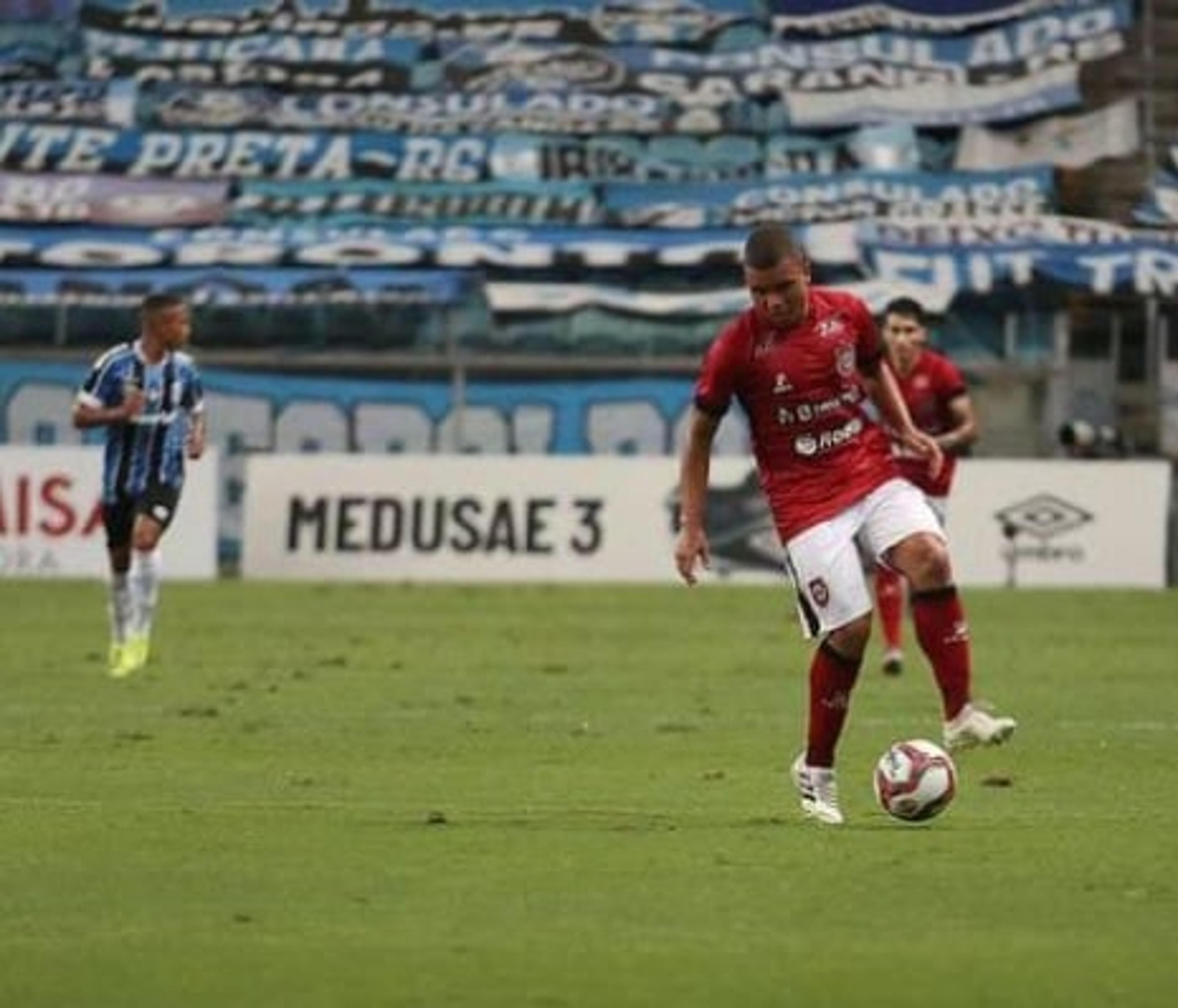 Bruno Matias ressalta importância de primeira vitória do Brasil de Pelotas no Gauchão